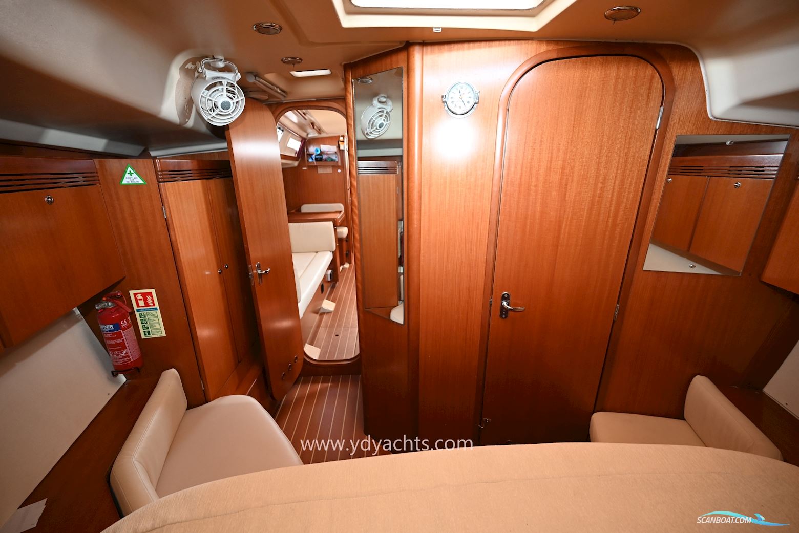 Dufour 44 Performance