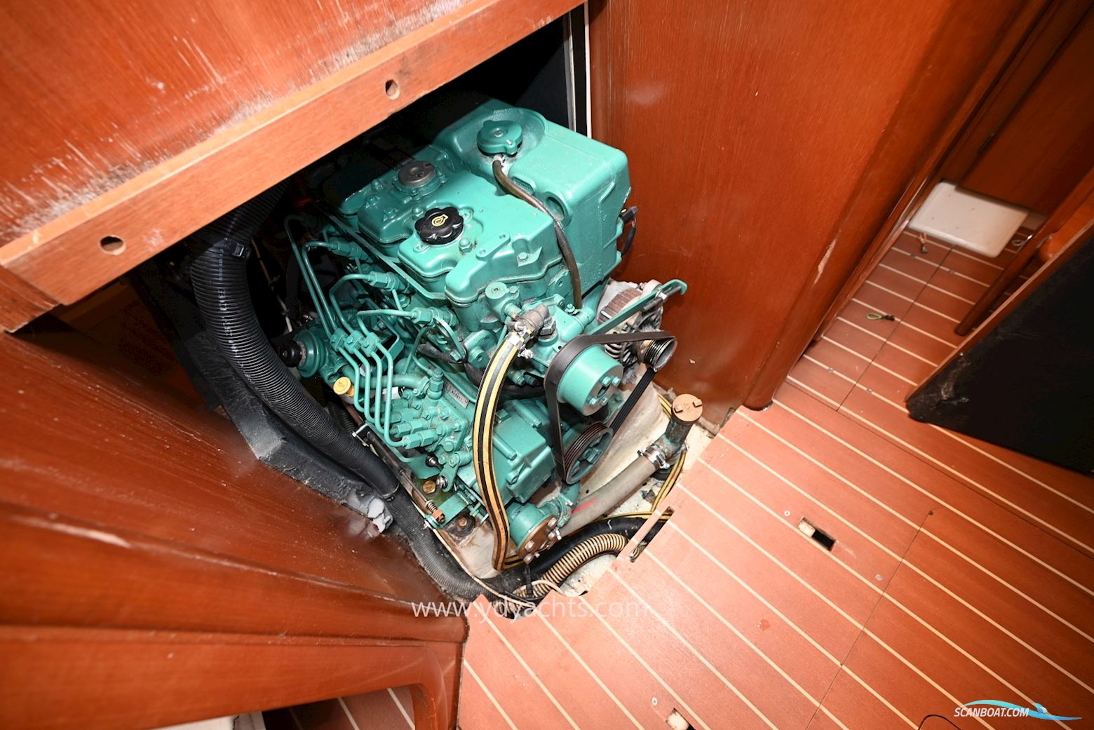 Dufour 44 Performance