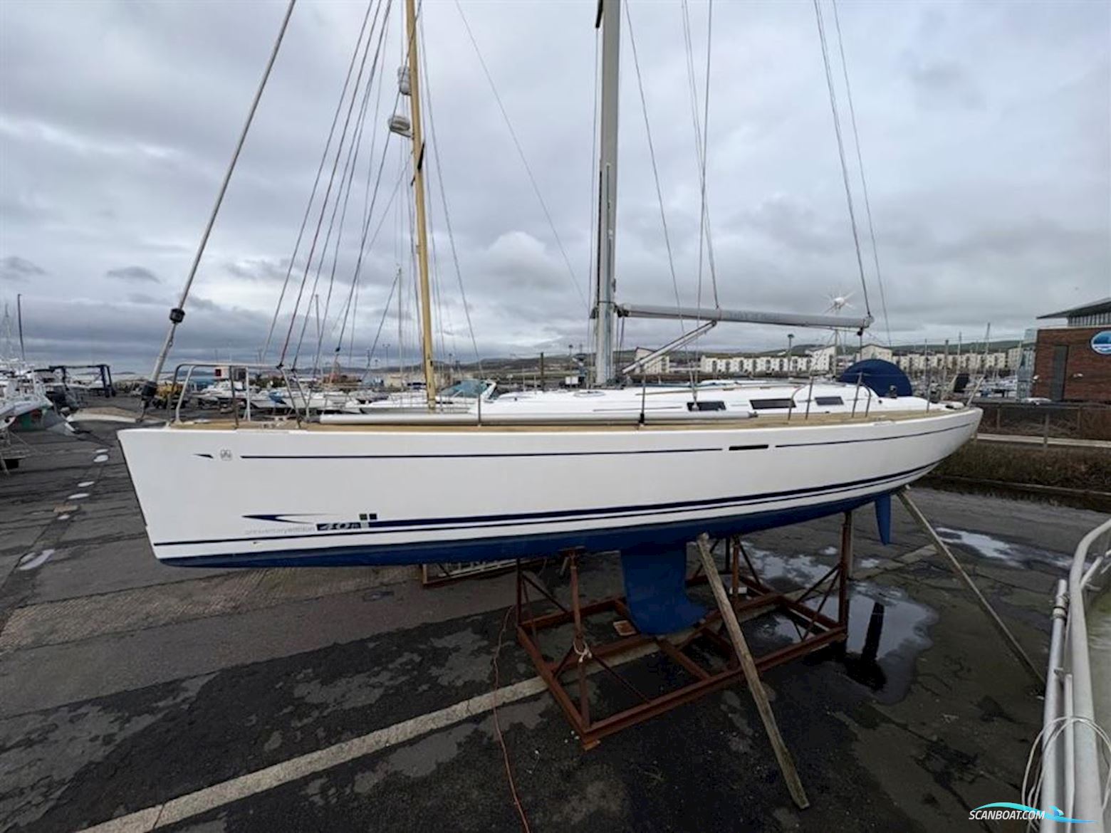 Dufour 44 Performance
