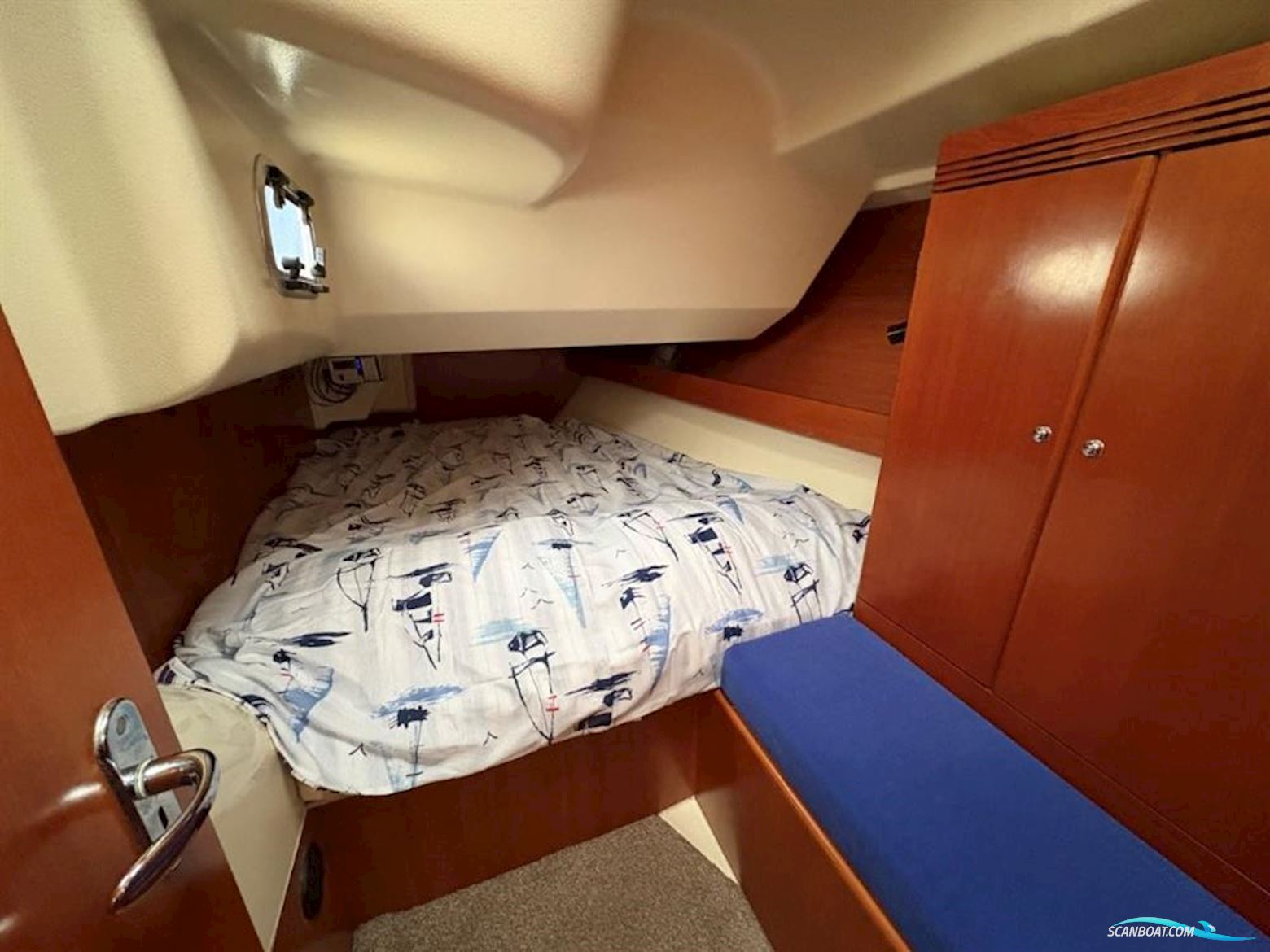 Dufour 44 Performance