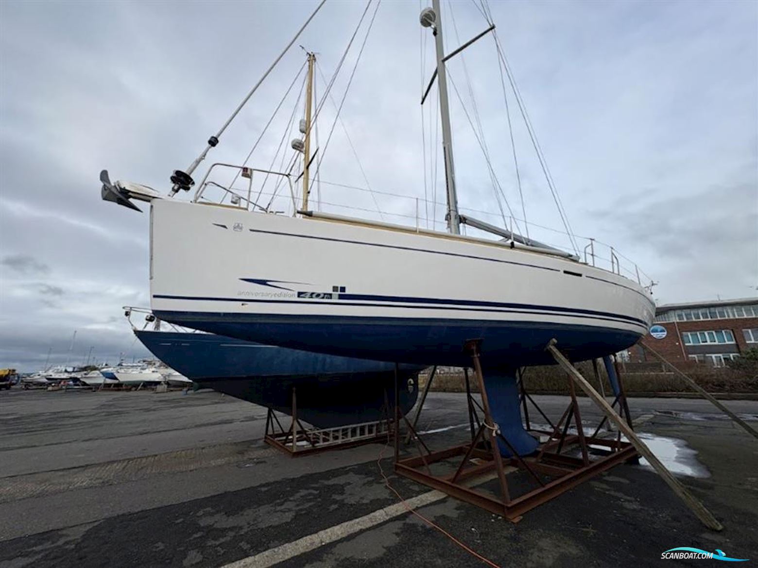 Dufour 44 Performance