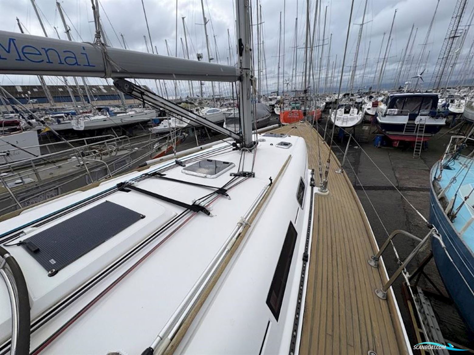 Dufour 44 Performance