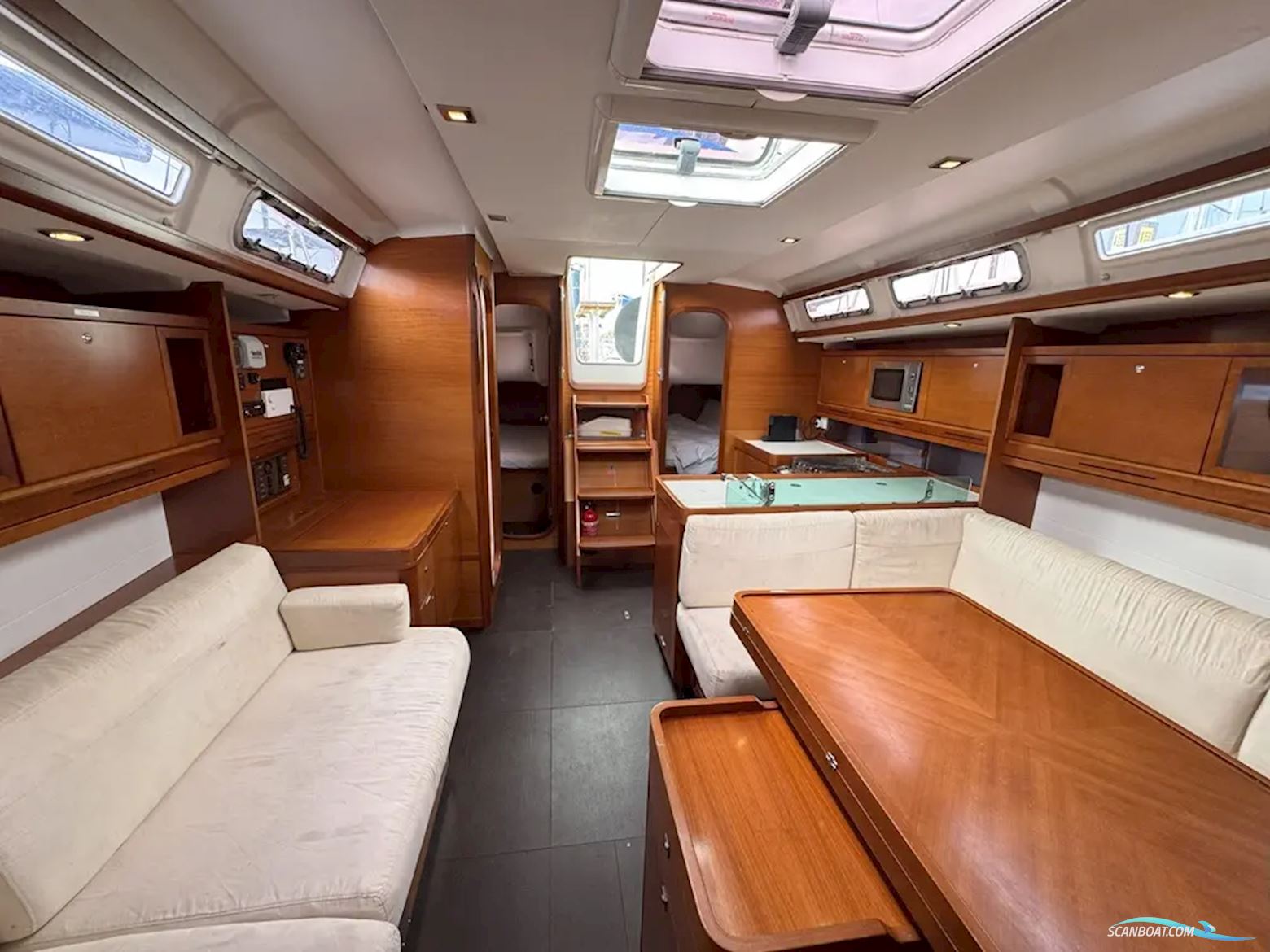 Dufour 45 E Performance