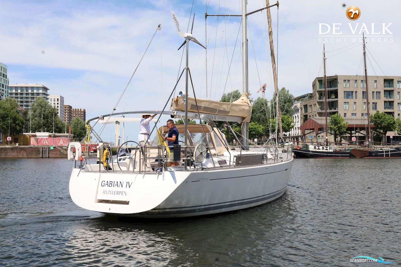 Dufour 485 Grand Large