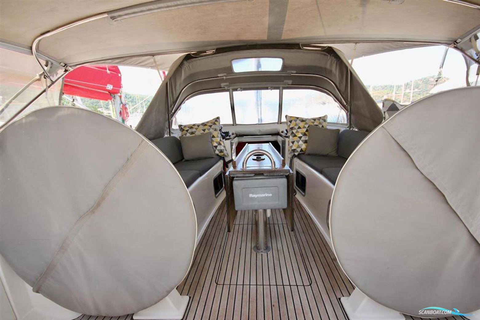 Dufour 525 GL