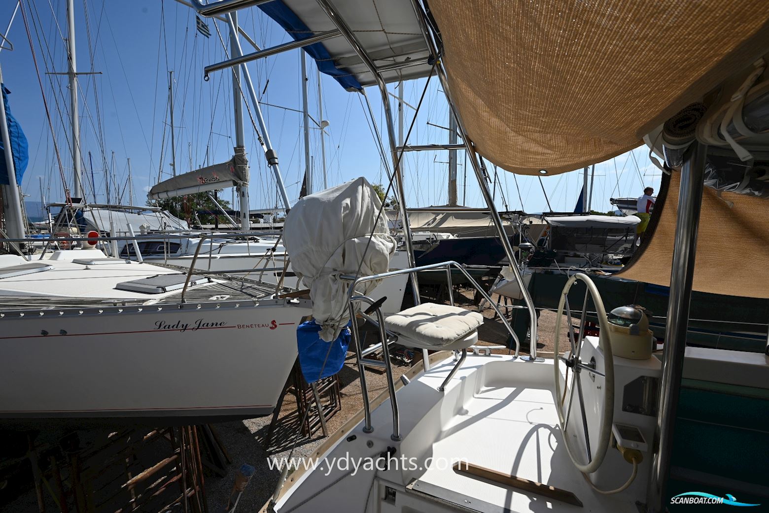 Dufour Atoll 43 Owner's Version