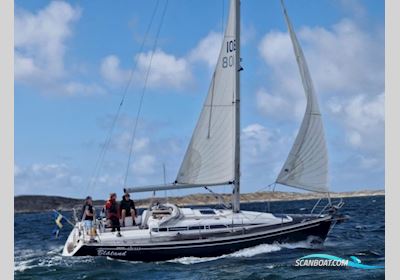 Elan 333 Segelbåt 2000, med Volvo Penta 2030 motor, Sverige