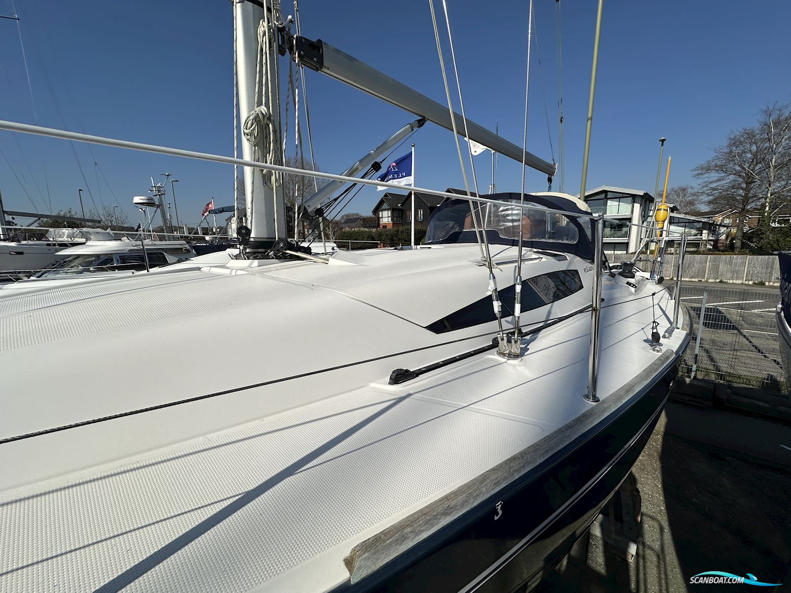 Elan 340