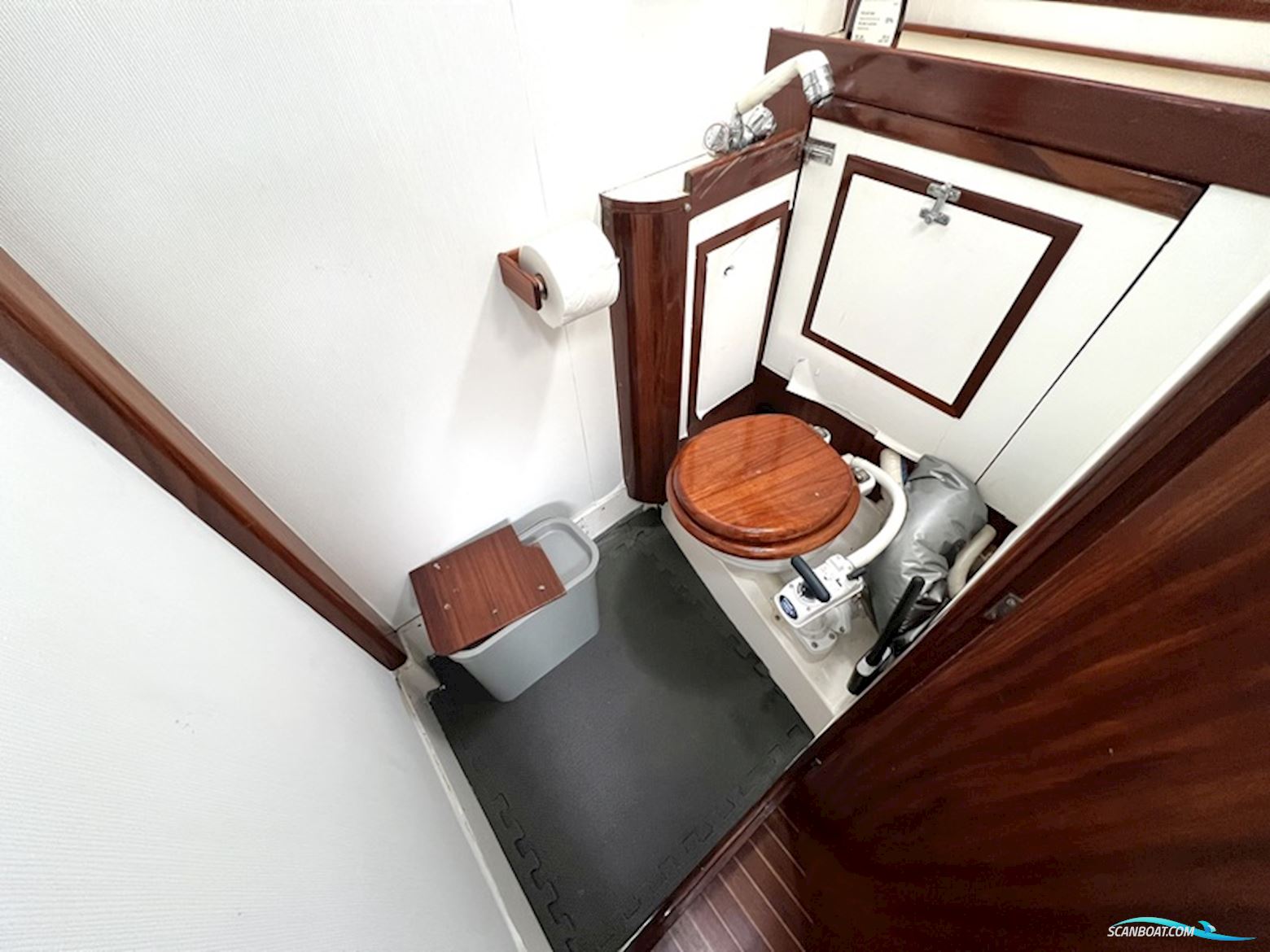 Elan 43