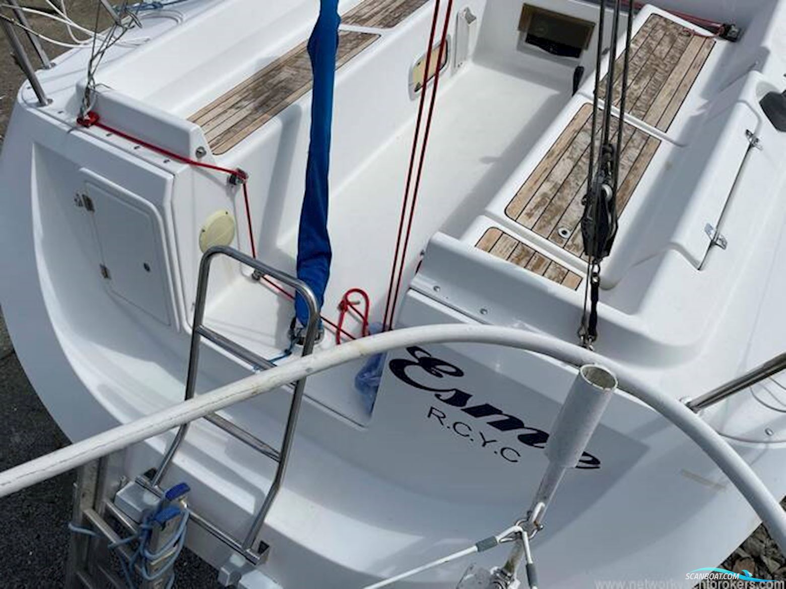 Elan Marine 295
