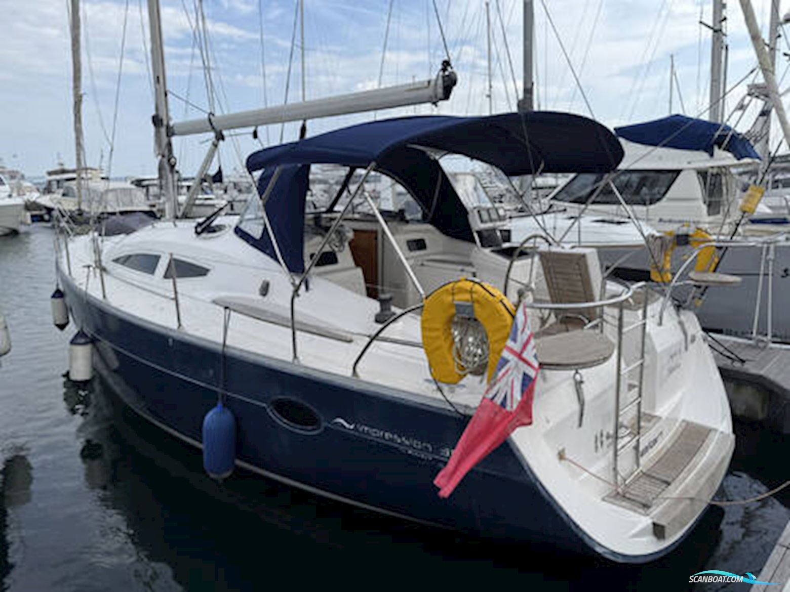 Elan Marine 384 Impression