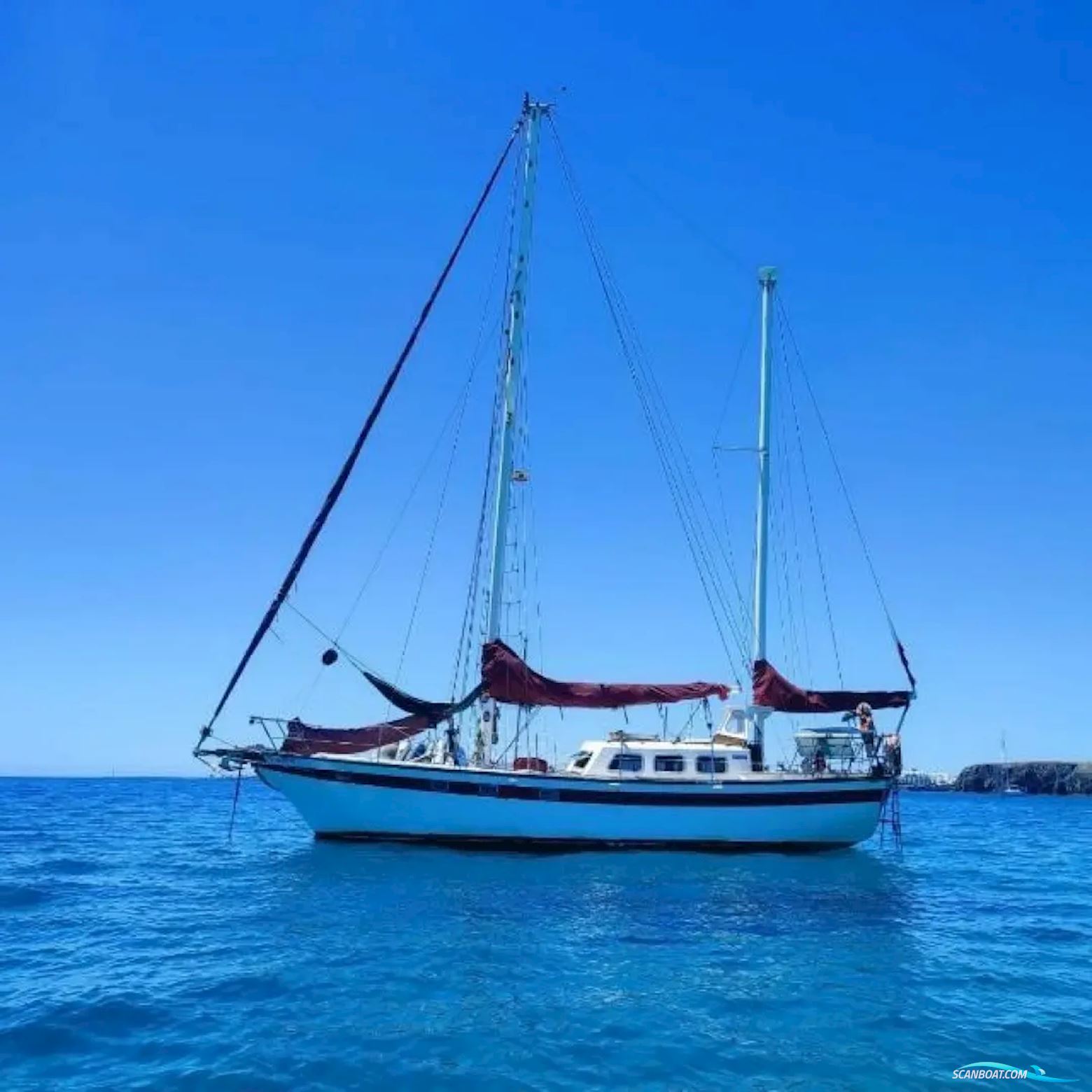 Endurance 35 Ketch Segelbåt 1976, med Sole motor, Ingen landinfo