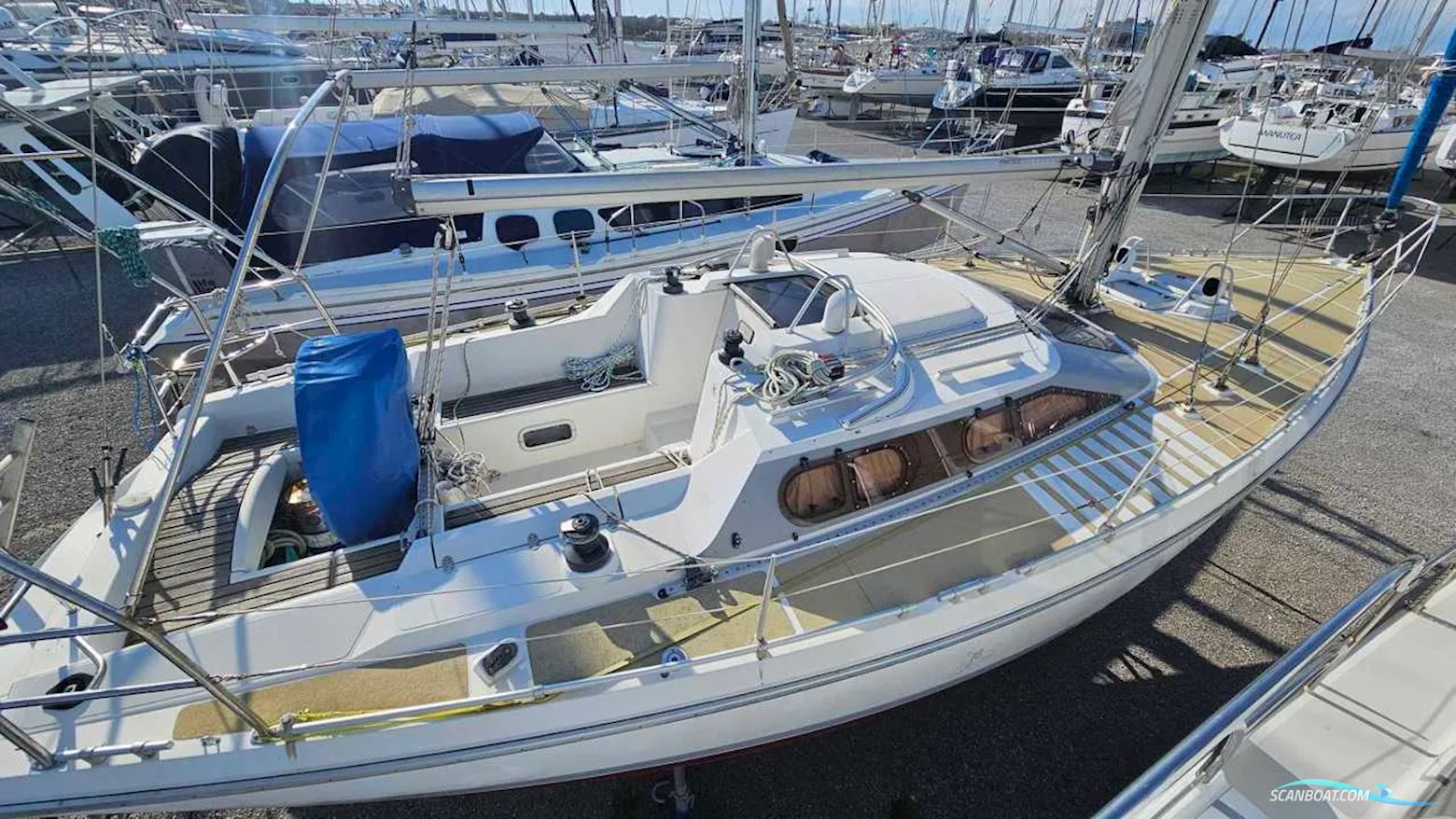 Etap Yachting 38i Segelbåt 1990, med VOLVO motor, Frankrike