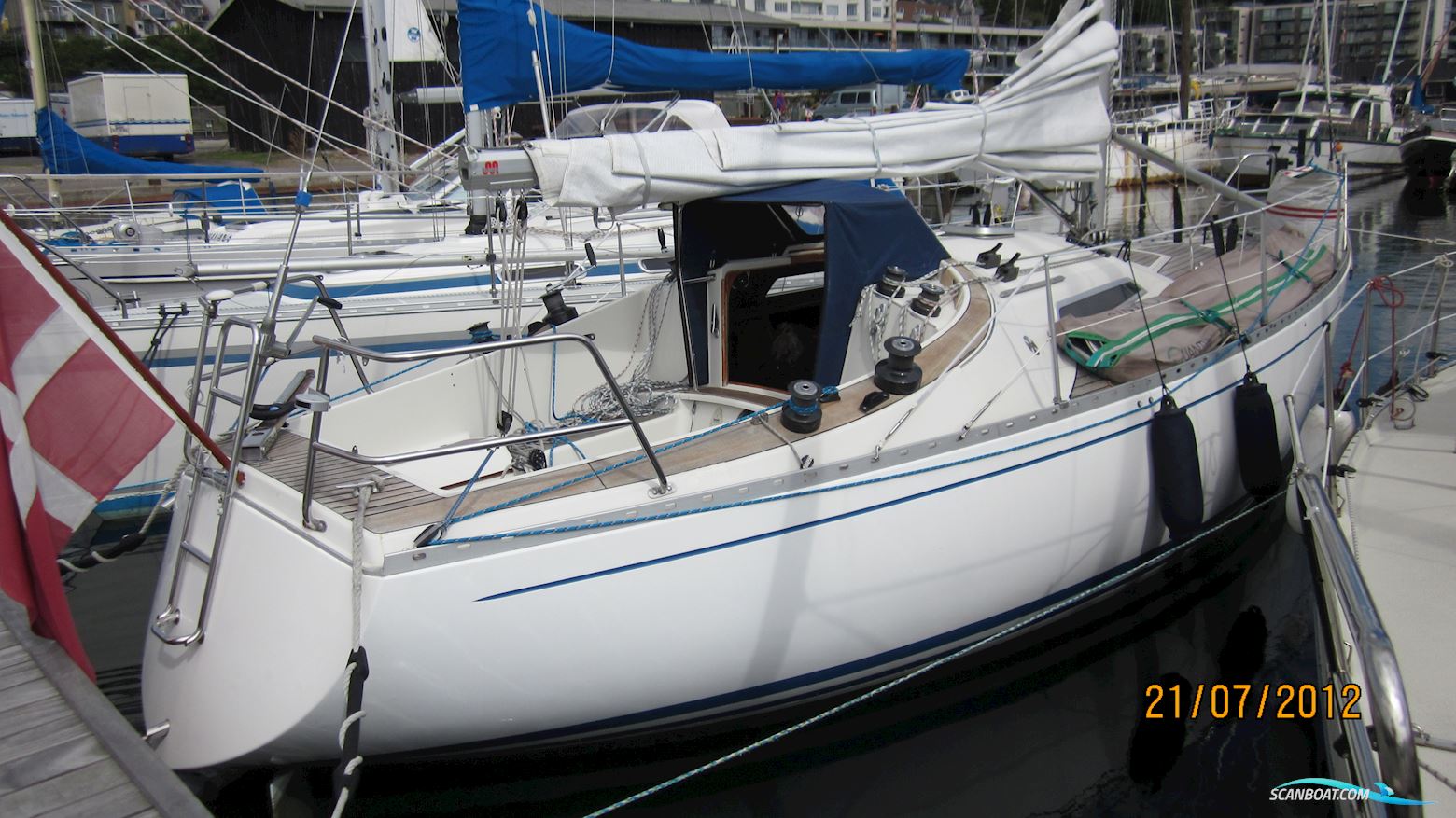 Fandango 32