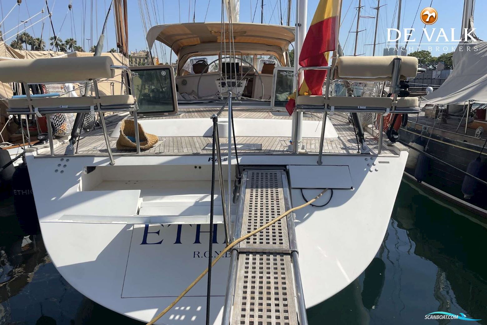 Farr 63 Pilot House