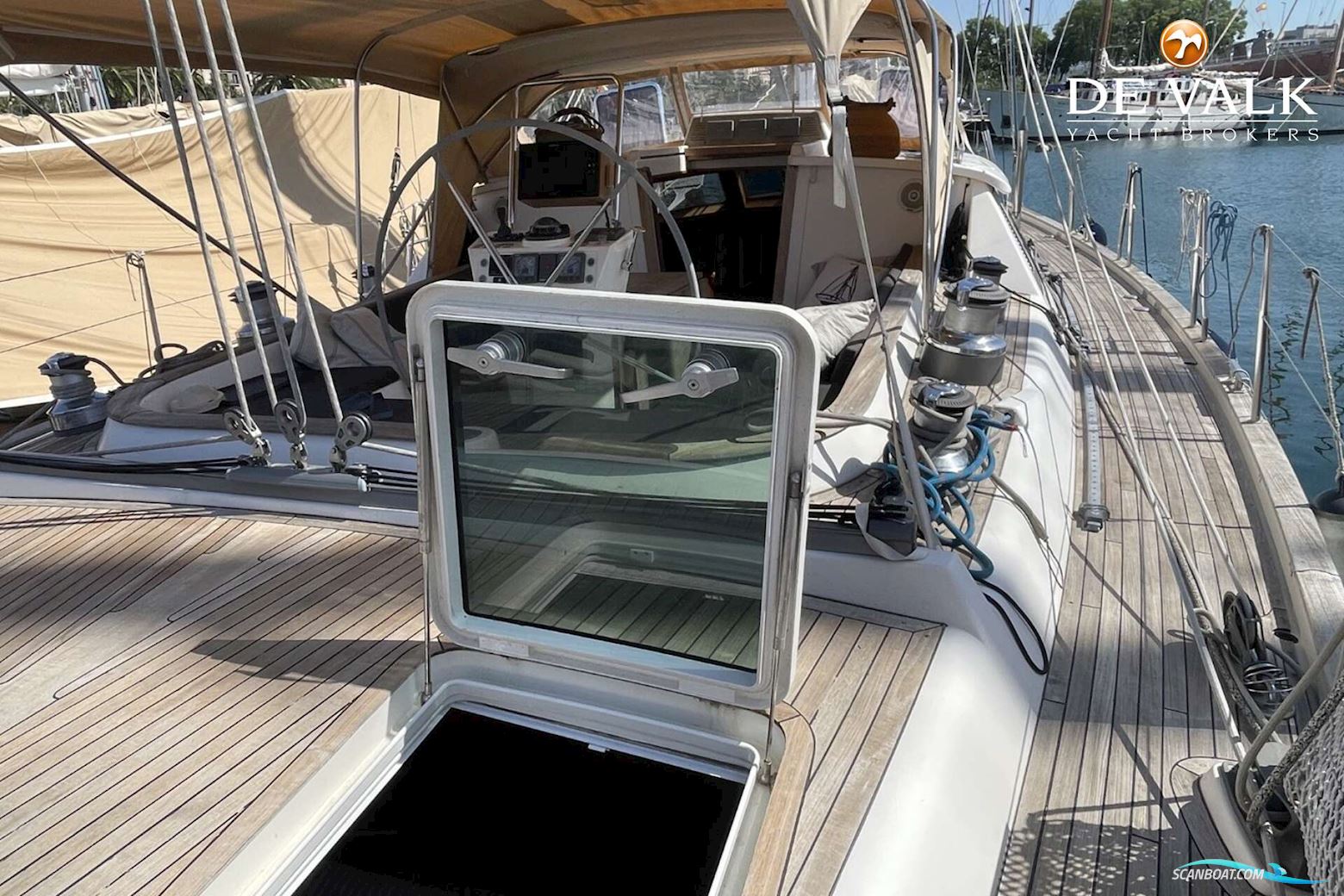 Farr 63 Pilot House