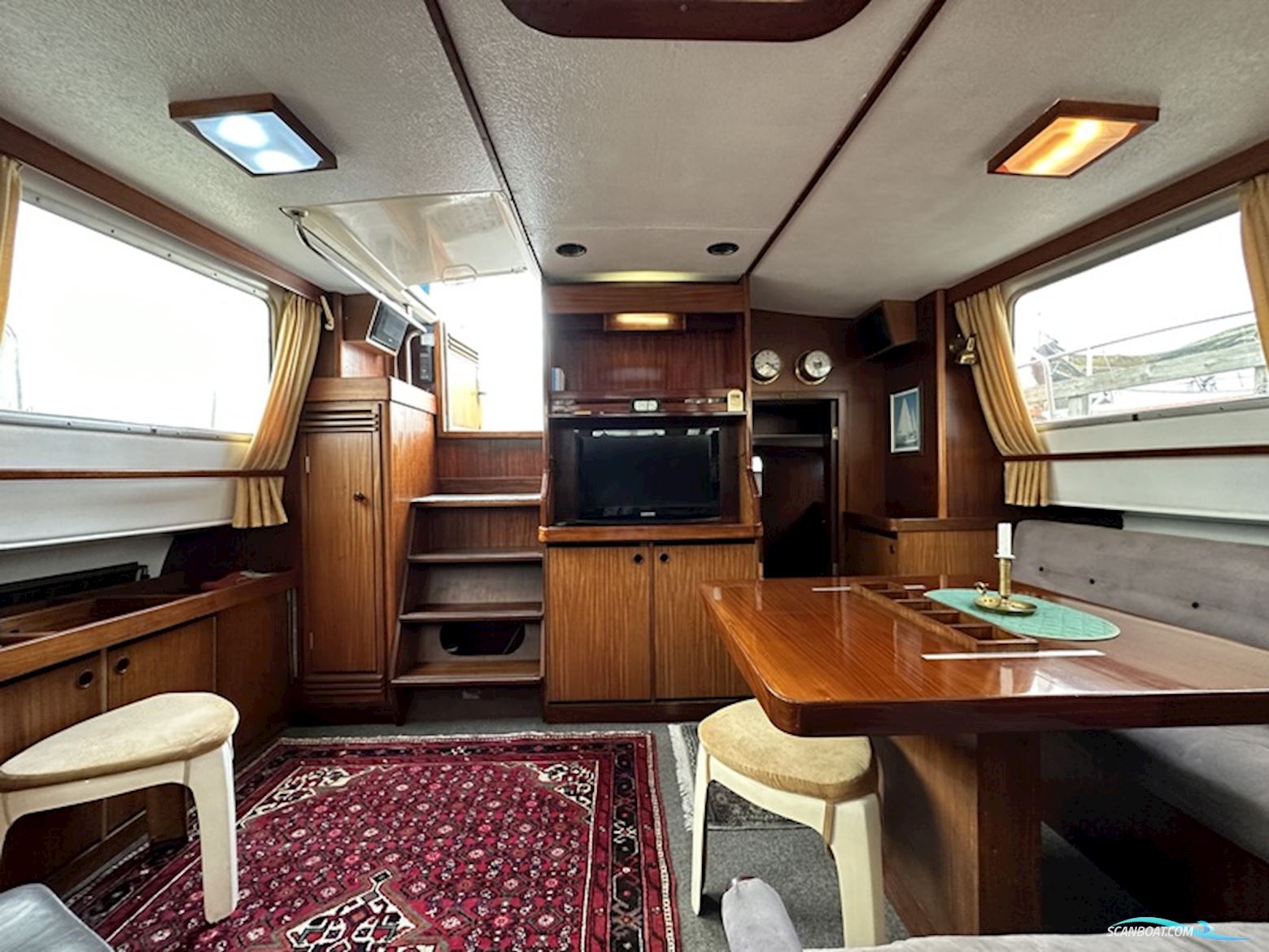 Finnrose 45 Deck saloon
