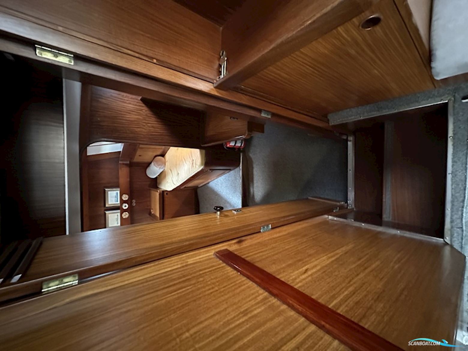 Finnrose 45 Deck saloon