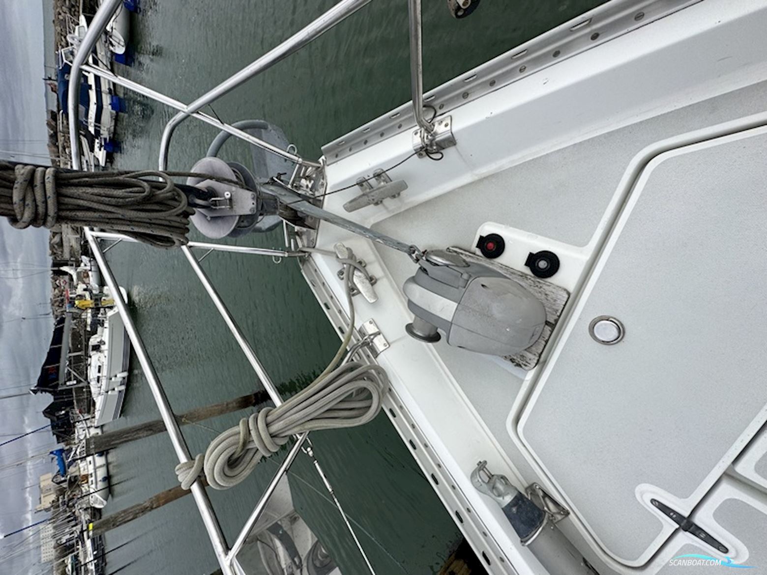 Finnrose 45 Deck saloon