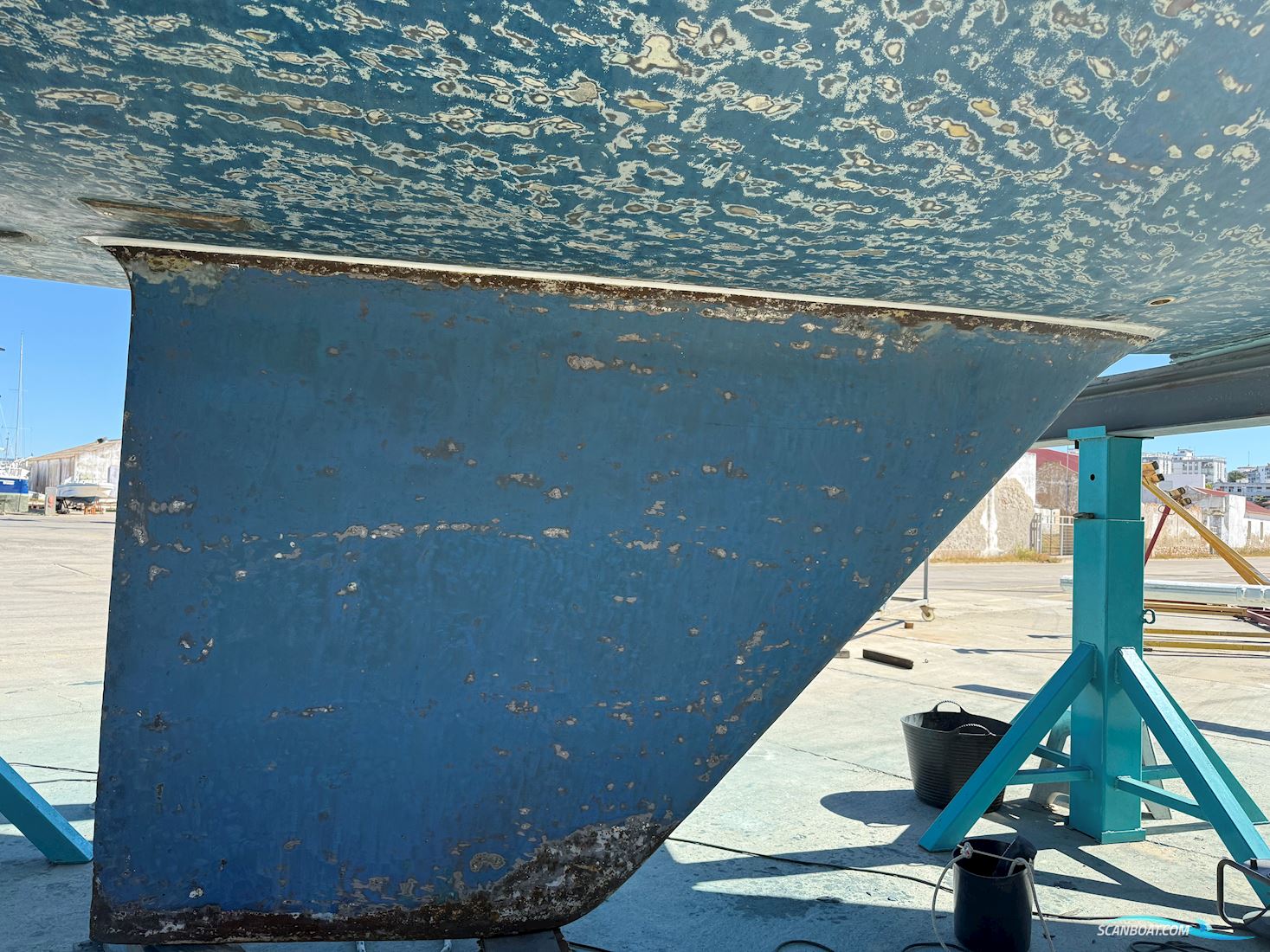 First Beneteau 42