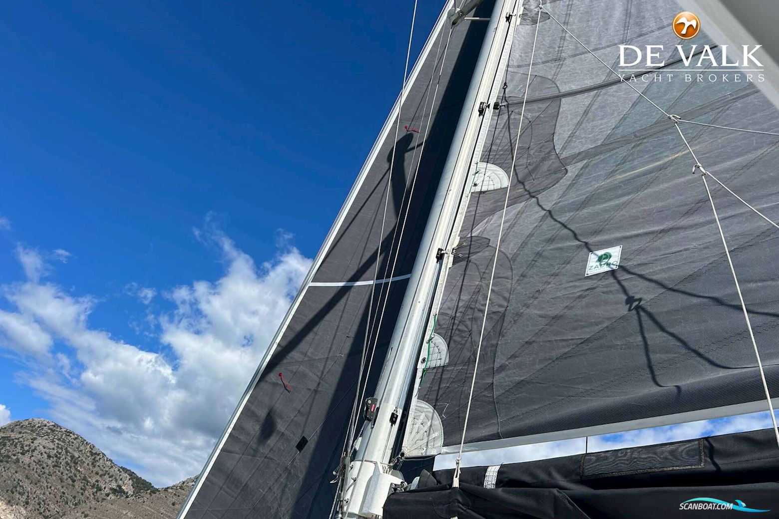 Fountaine Pajot 37 Antigua