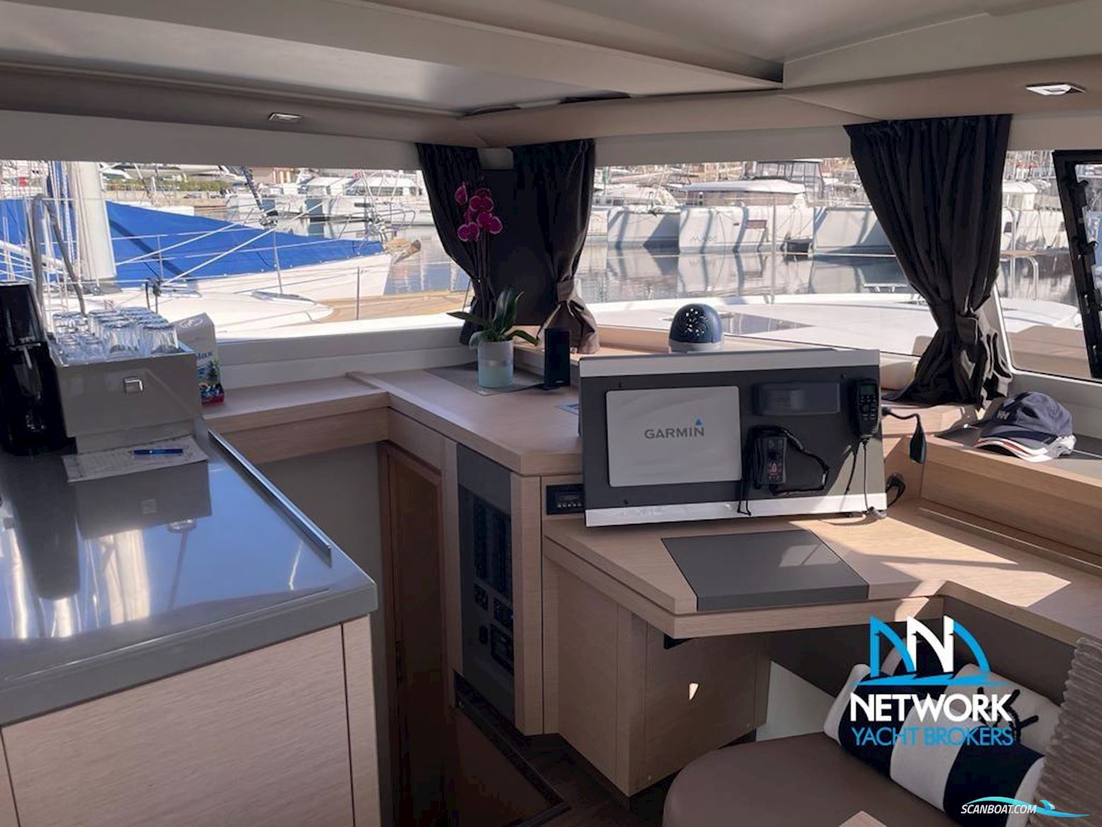 Fountaine Pajot Astrea 42