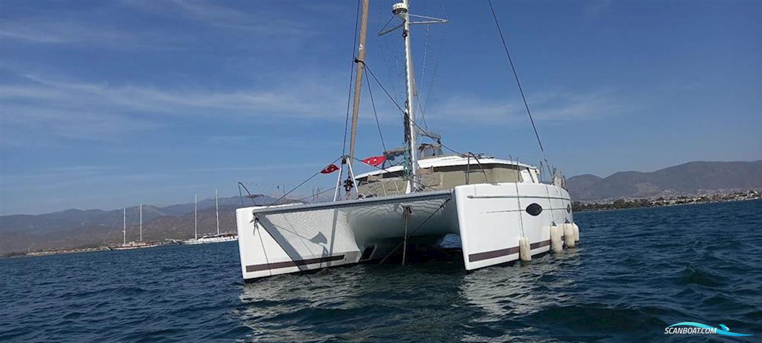 Fountaine Pajot HELIA 44