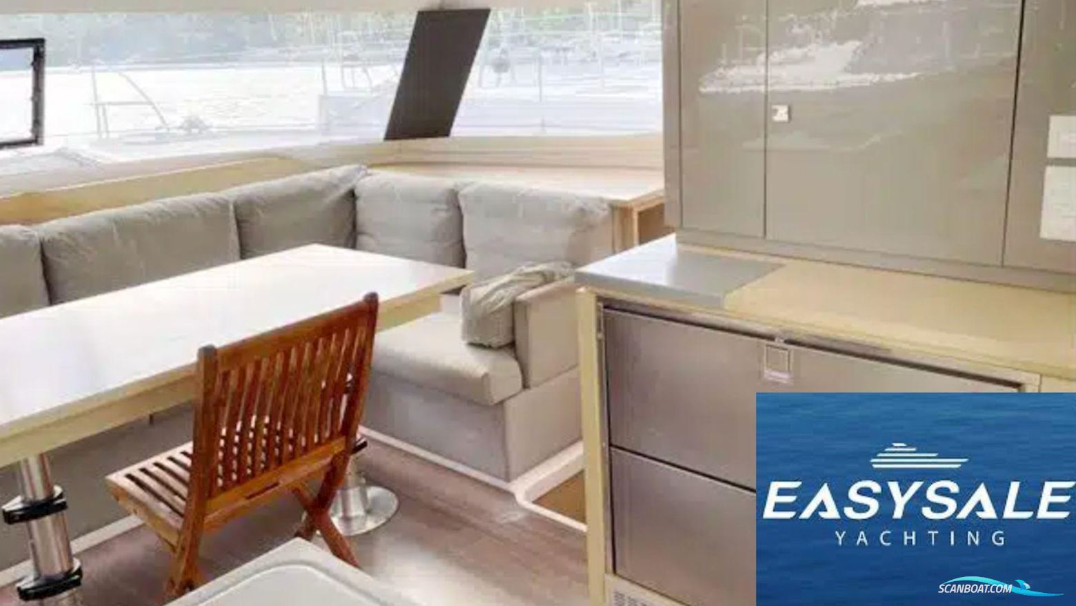 Fountaine Pajot Helia 44