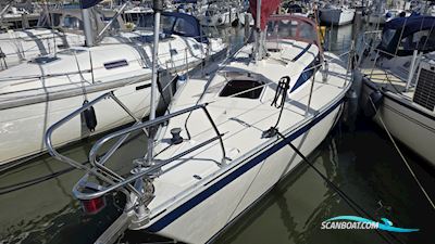 Friendship 33 Segelbåt 1990, med Volvo Penta motor, Holland