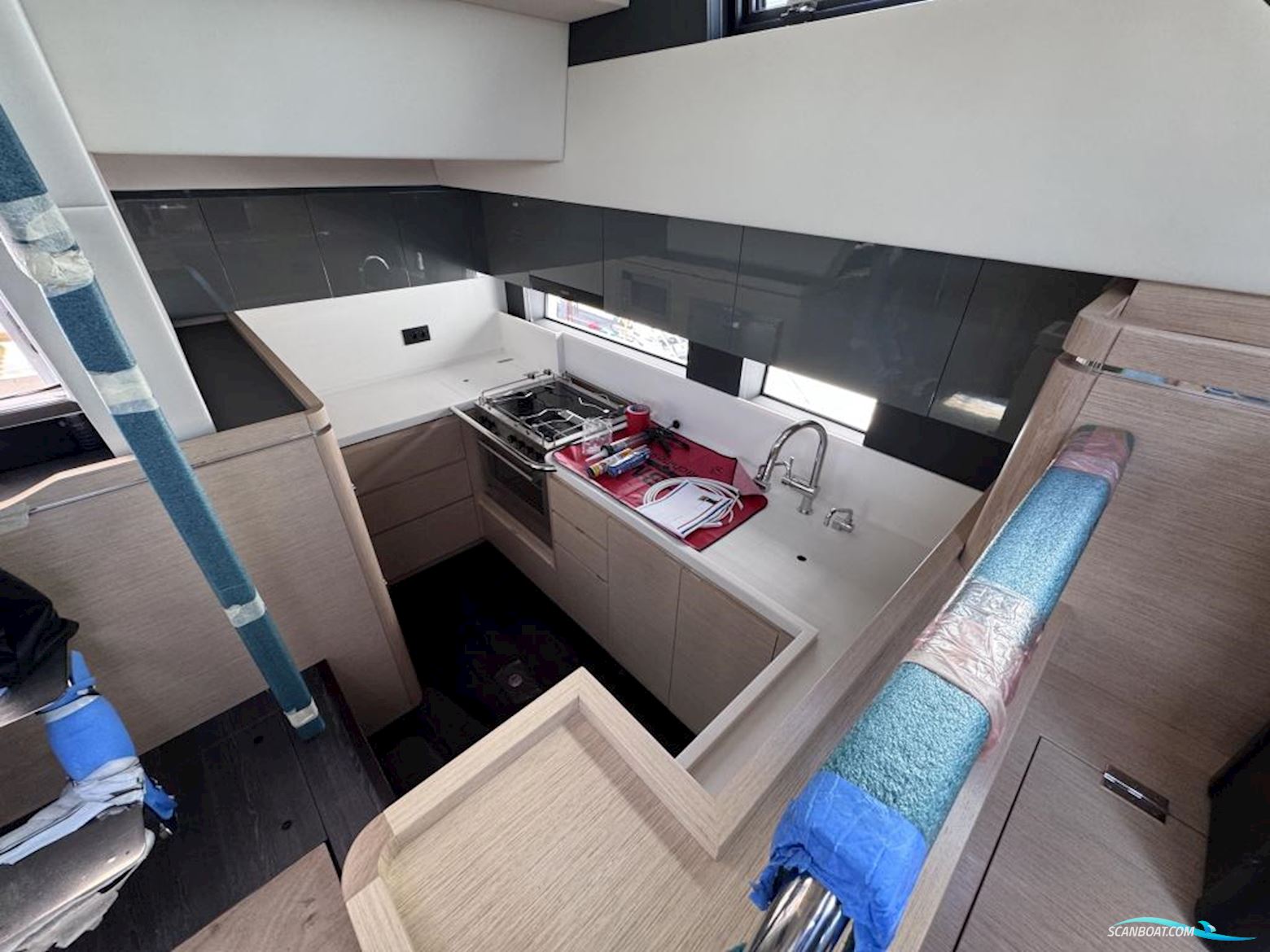 GARCIA Exploration 60