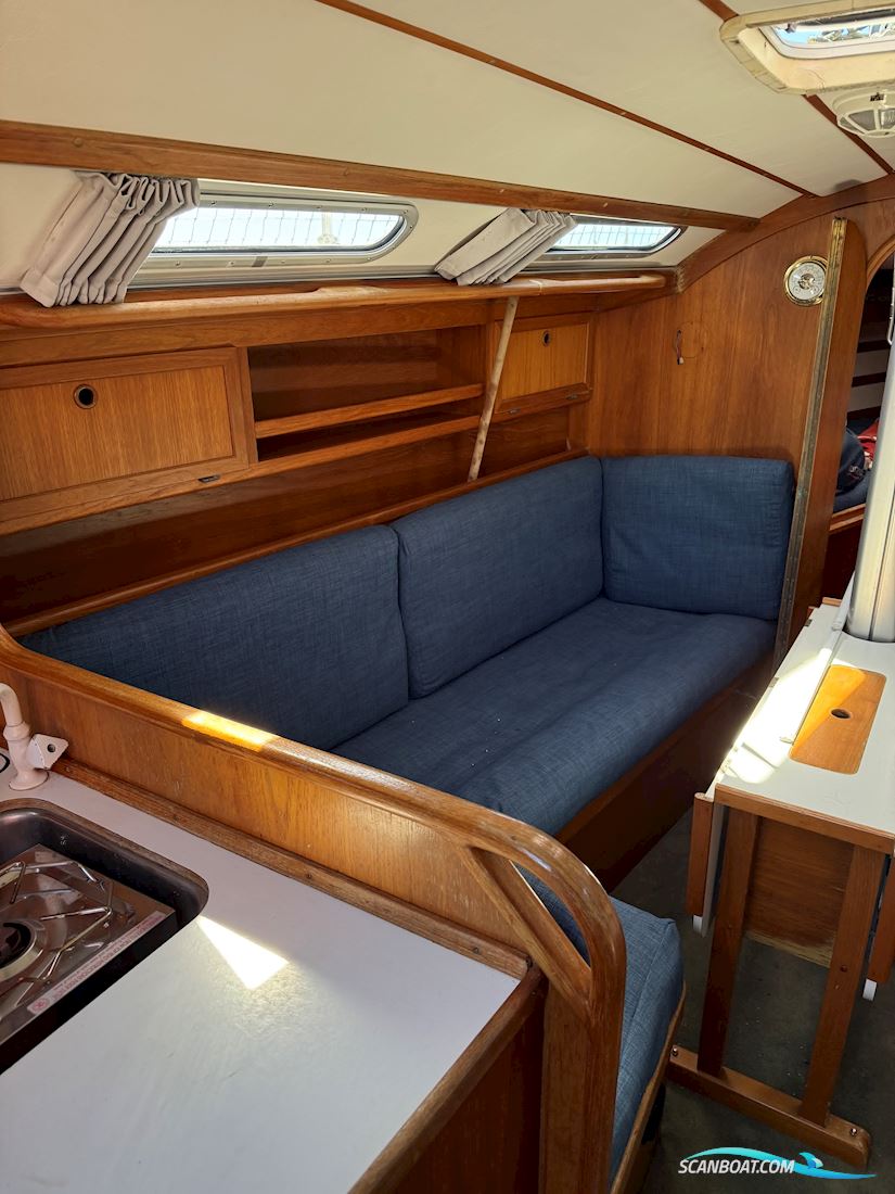 Granada 32