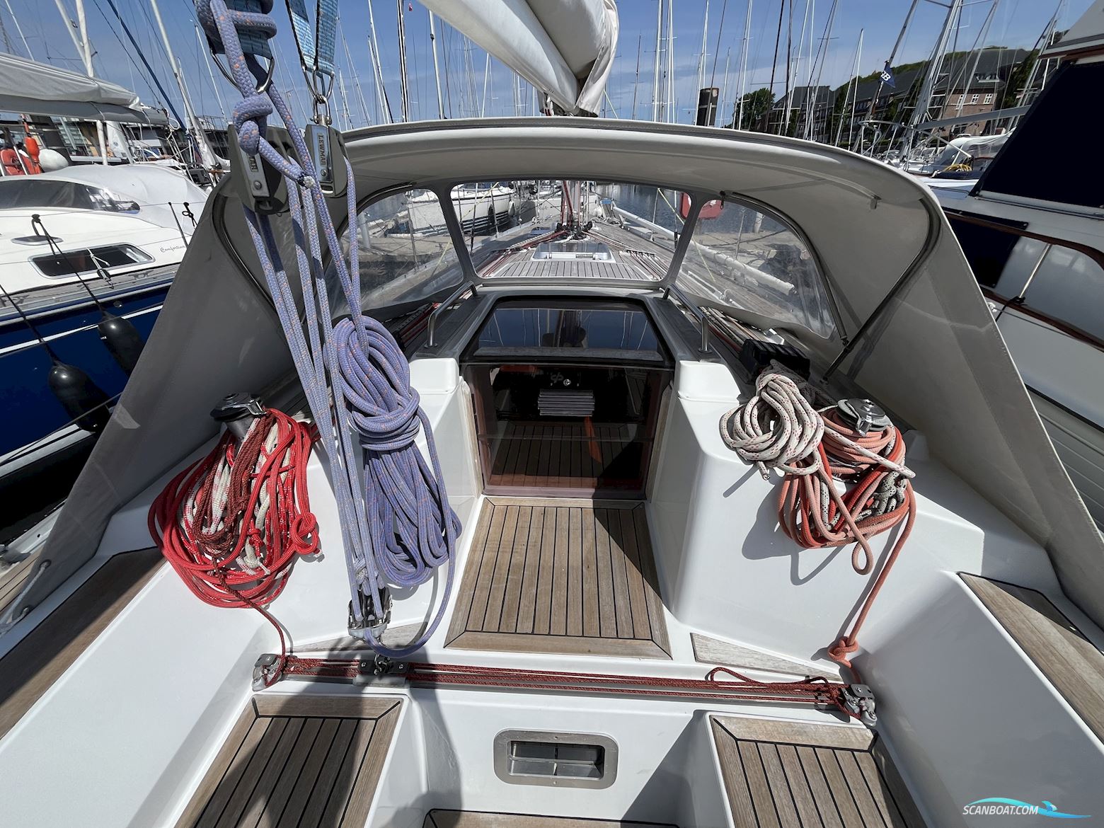 Grand Soleil 38