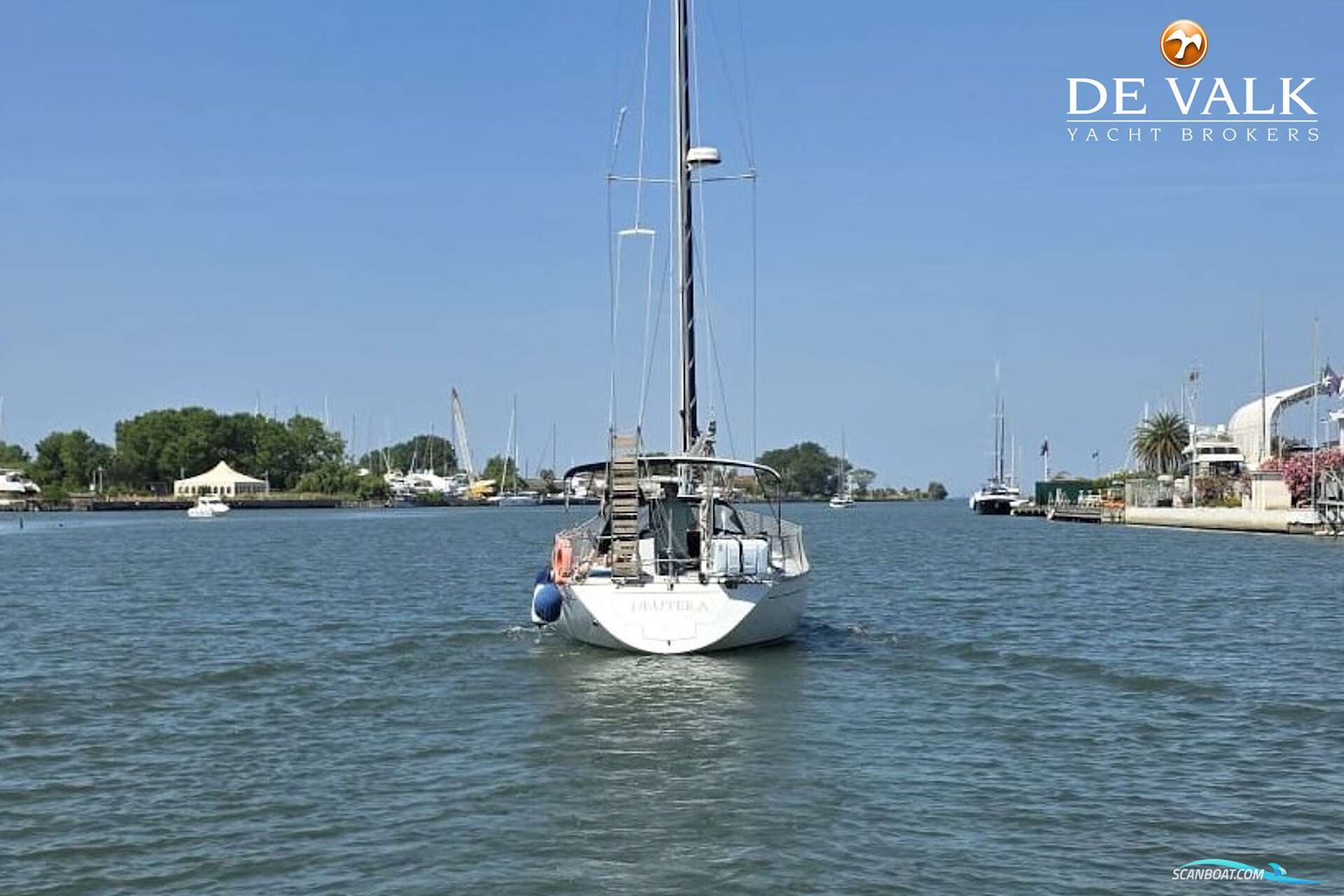 Grand Soleil 38
