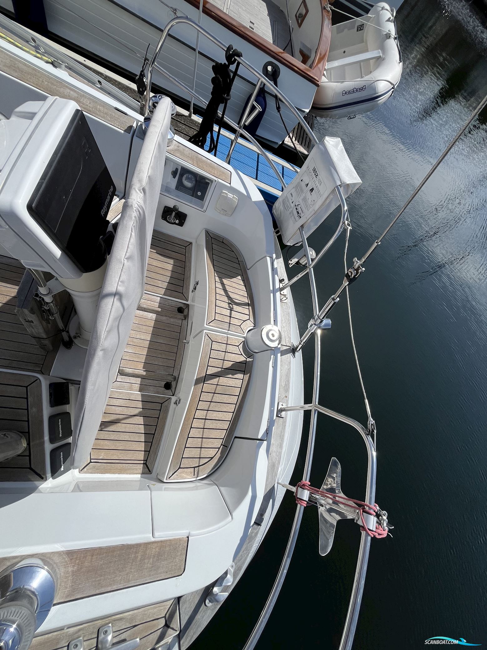 Grand Soleil 38