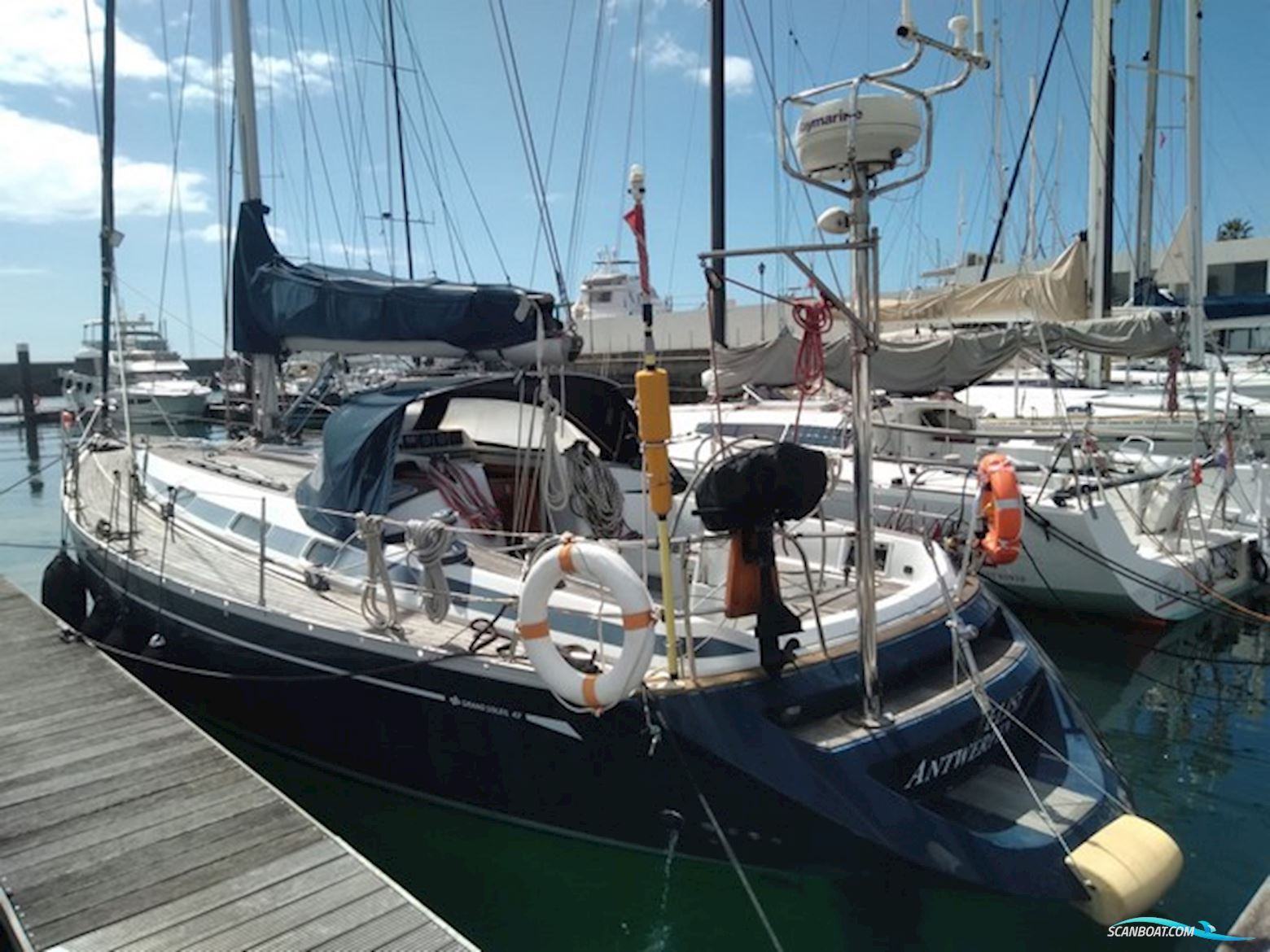 Grand Soleil 43