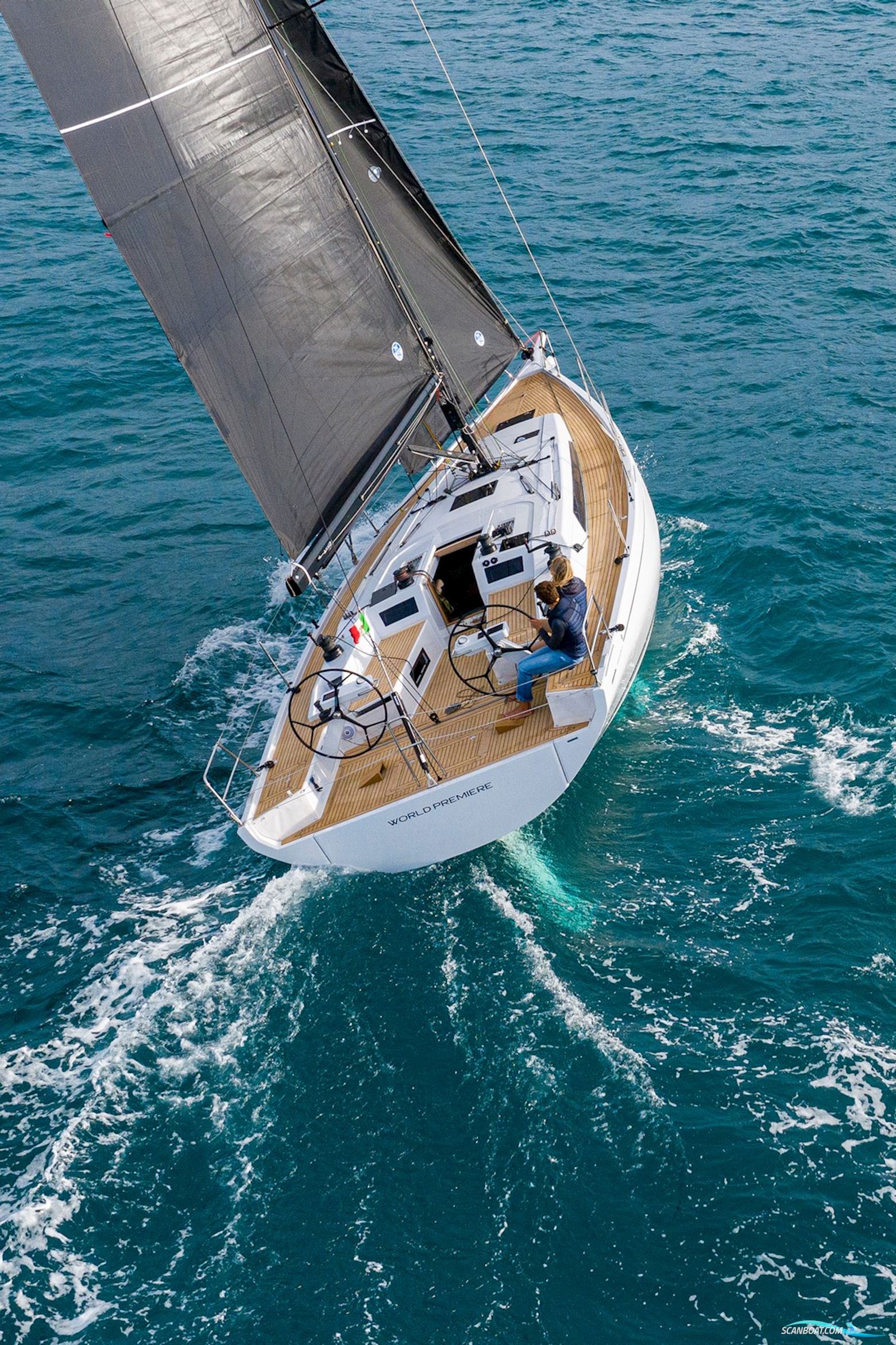 Grand Soleil 44