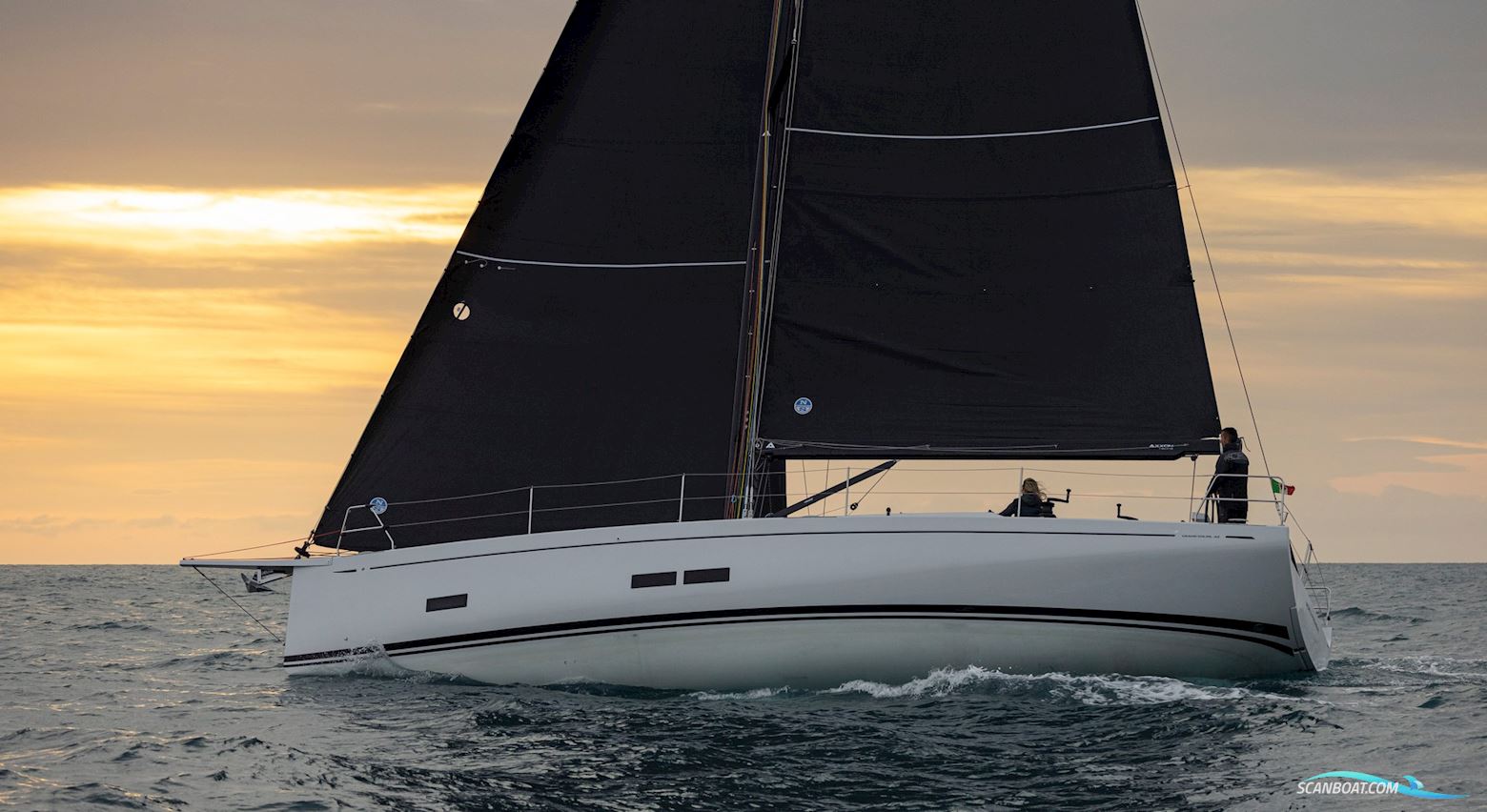Grand Soleil 44