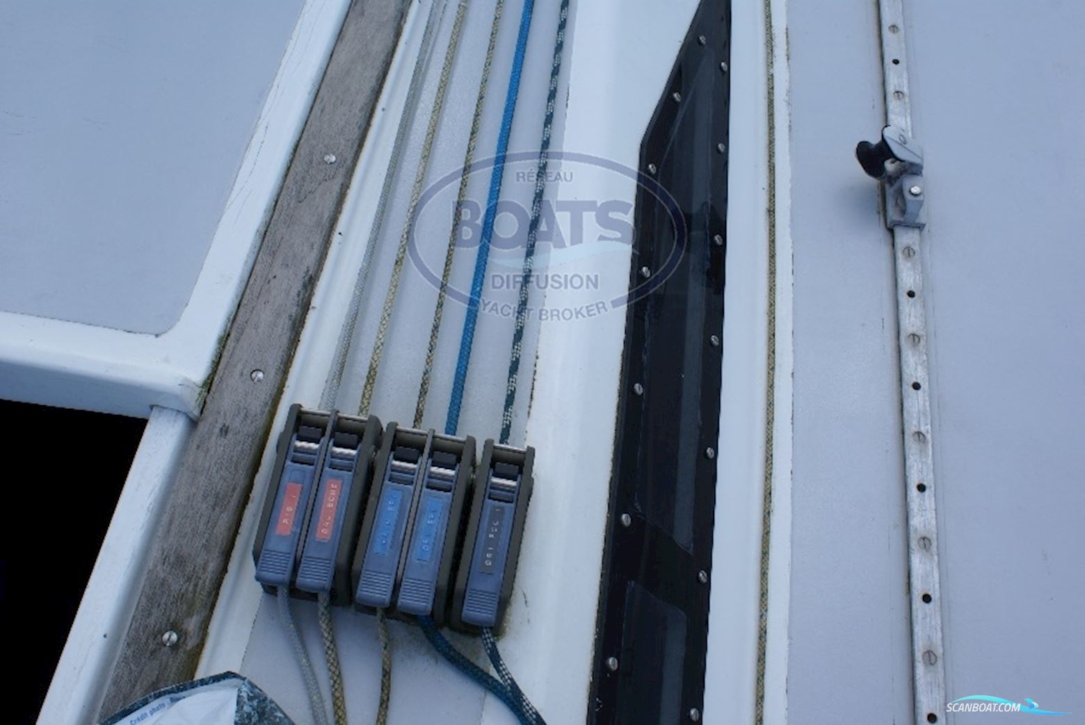 Grop Astilleros SA MANZANITA quarter collection