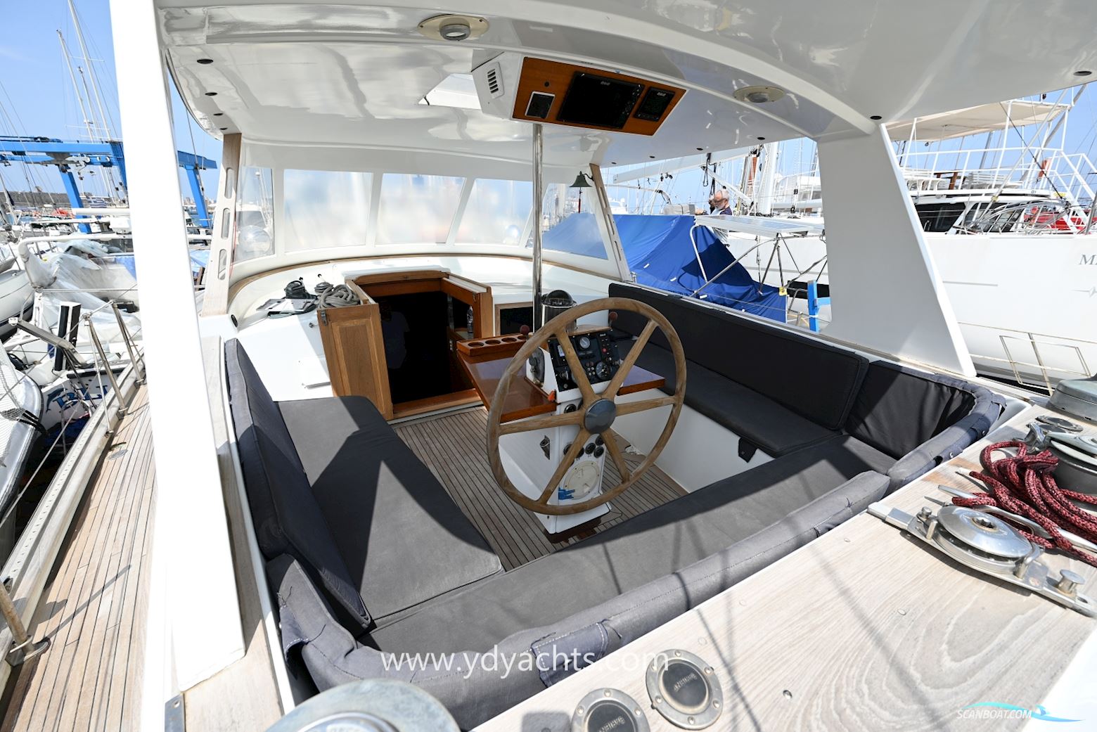 Gulfstar 54 Sailcruiser