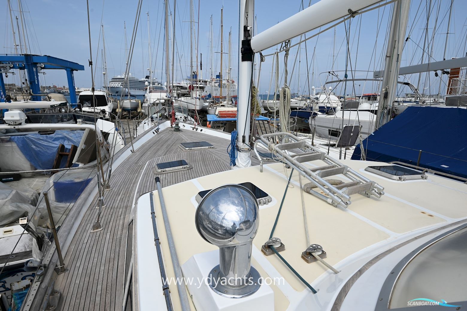 Gulfstar 54 Sailcruiser