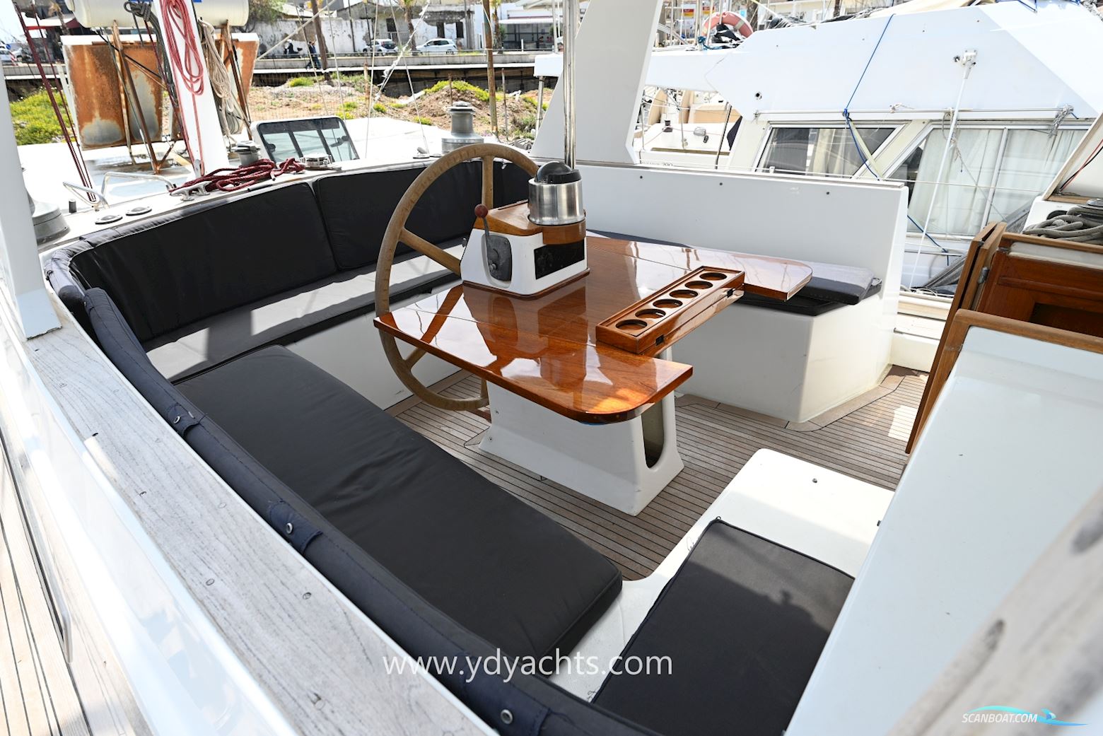 Gulfstar 54 Sailcruiser