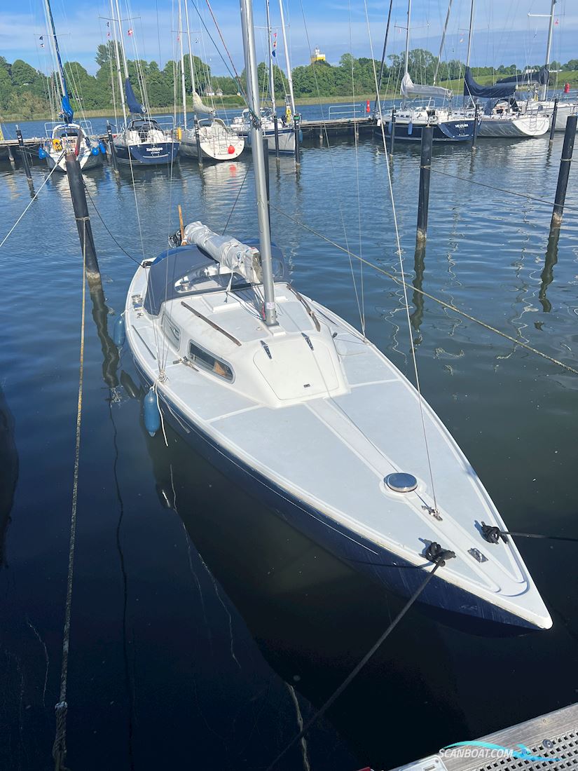 H Boot Elvström Segelbåt 1977, med Mercury 5ps motor, Tyskland