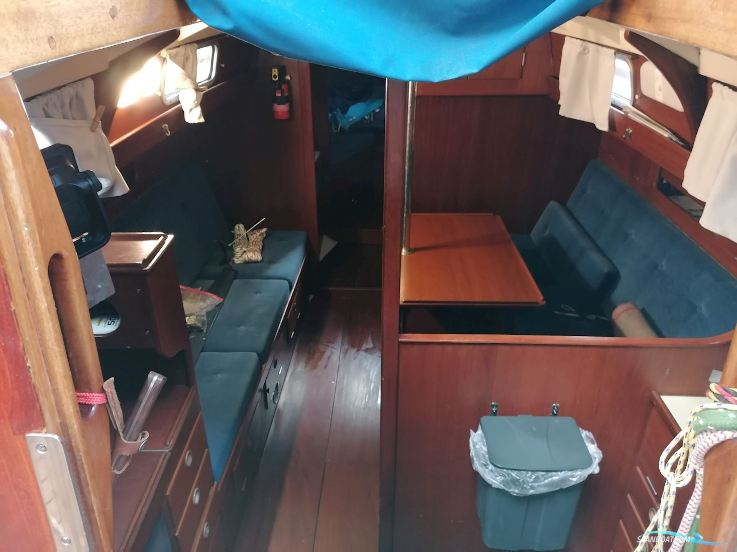 Hallberg-Rassy 33 Mistral