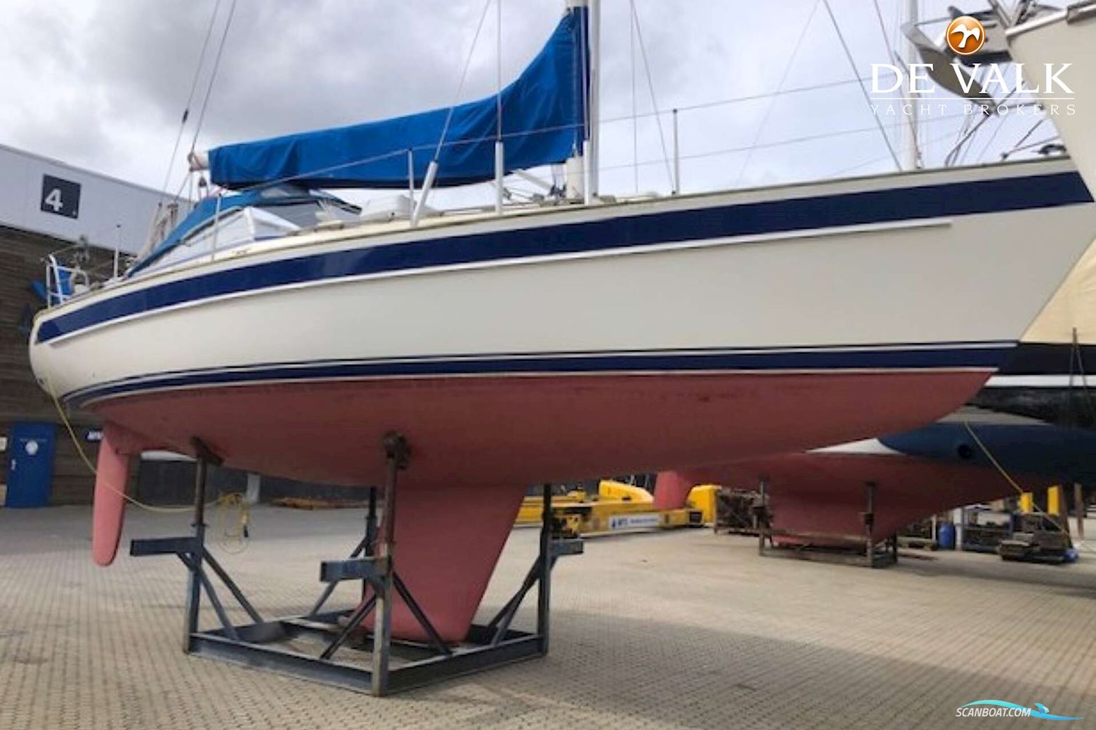 Hallberg Rassy 34