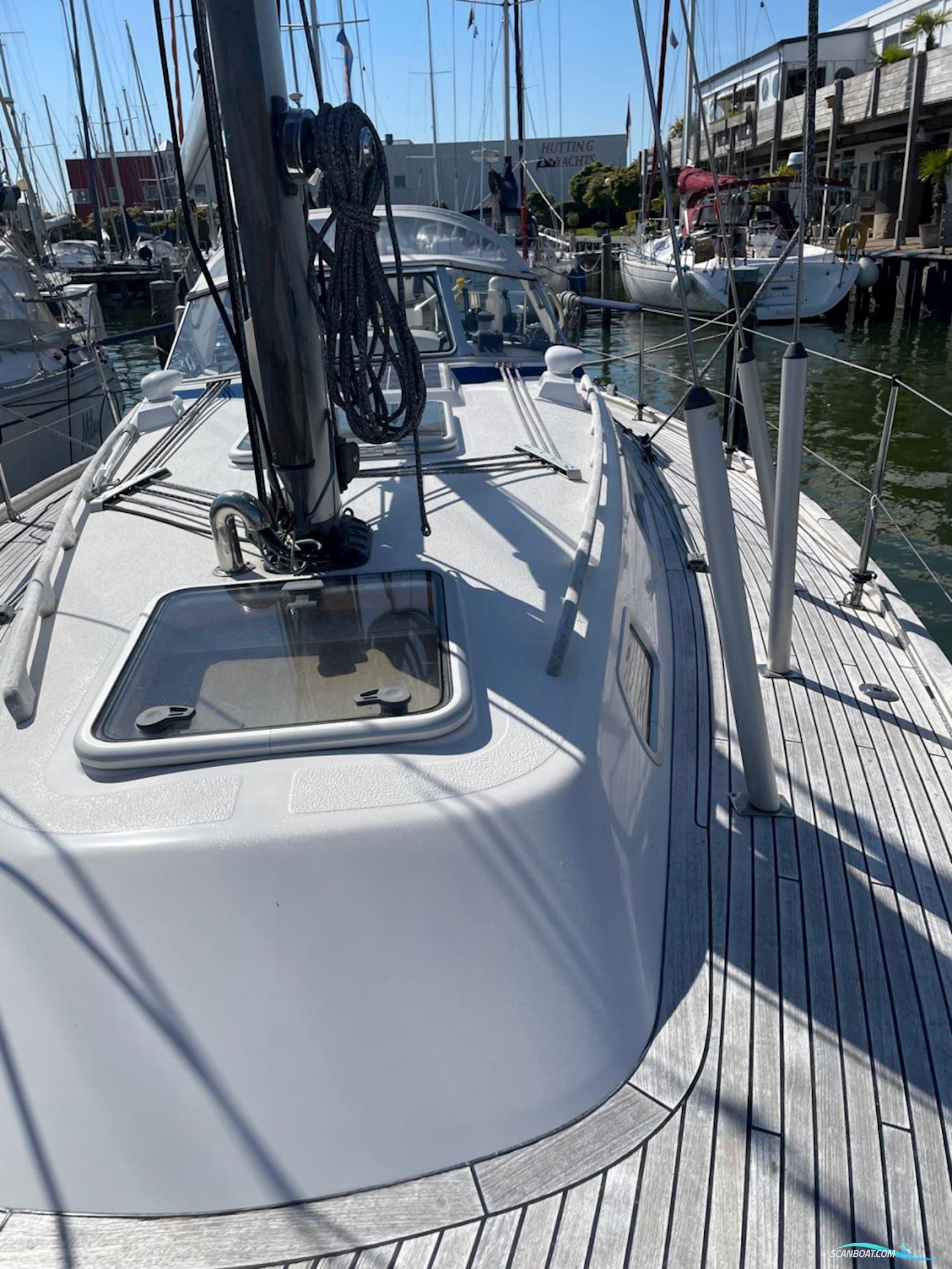Hallberg Rassy 34