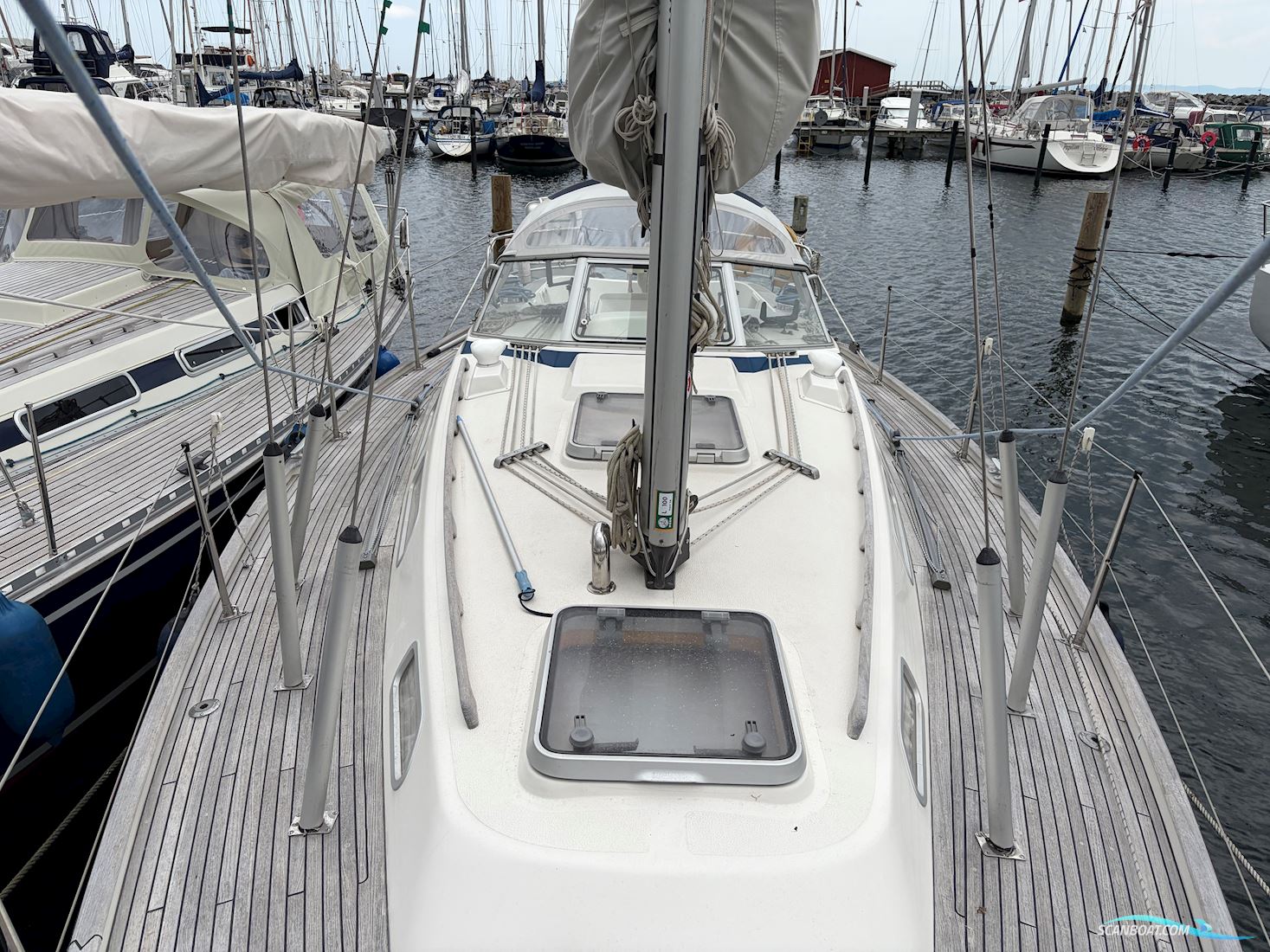 Hallberg-Rassy 34
