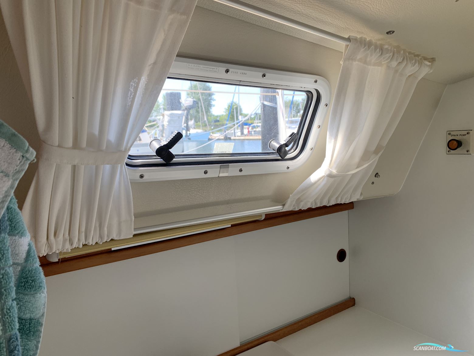Hallberg-Rassy 34