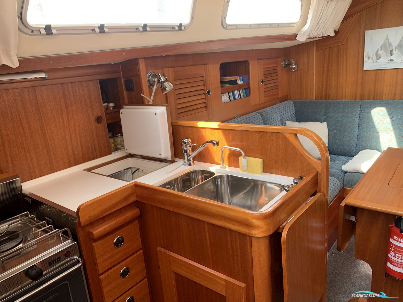 Hallberg-Rassy 34