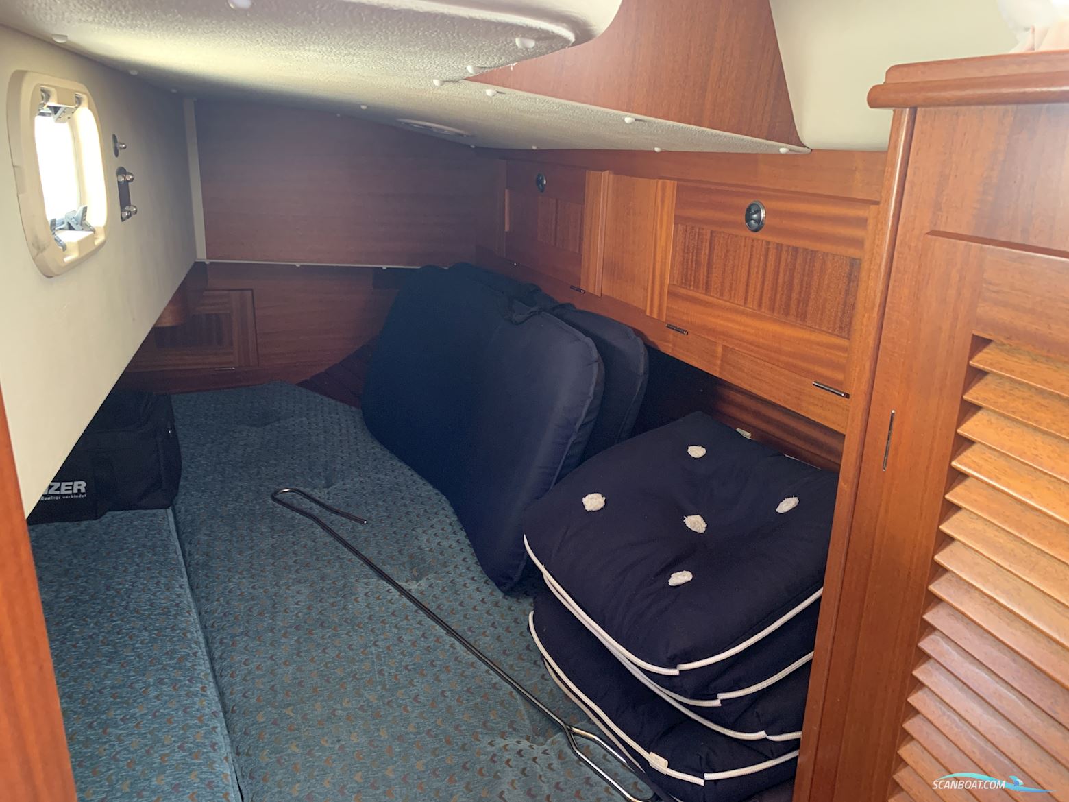 Hallberg-Rassy 34
