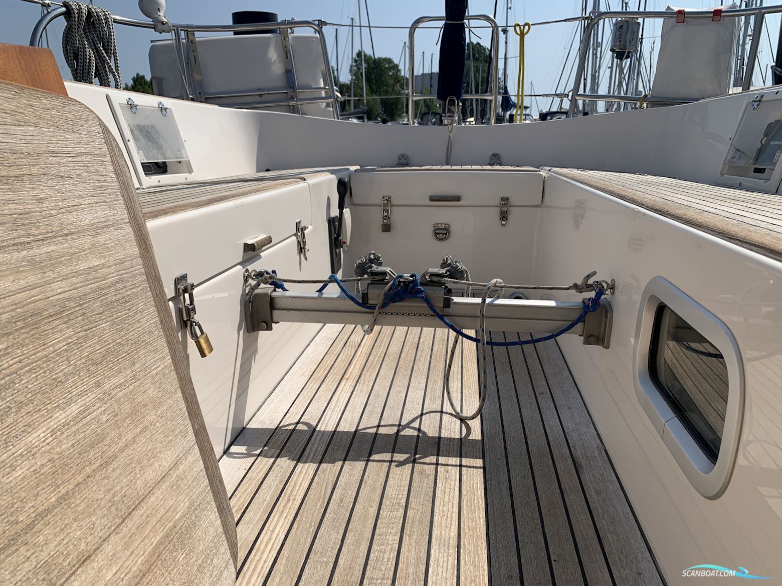 Hallberg-Rassy 34